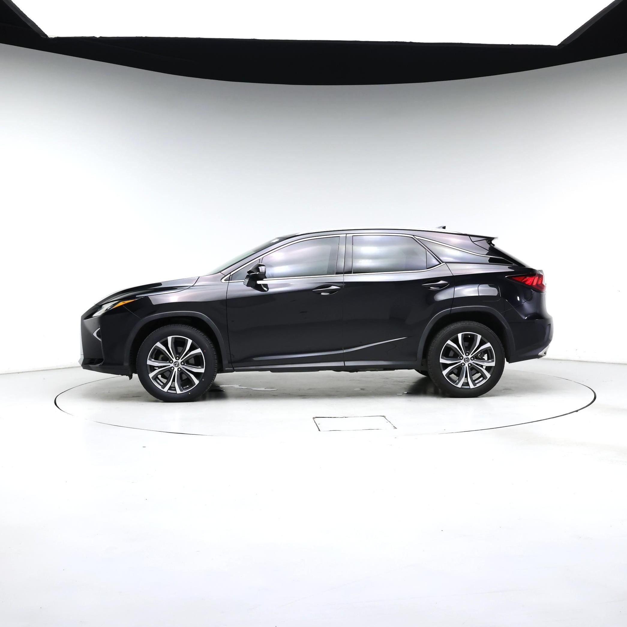 Thumbnail: 2018 Lexus RX - 3