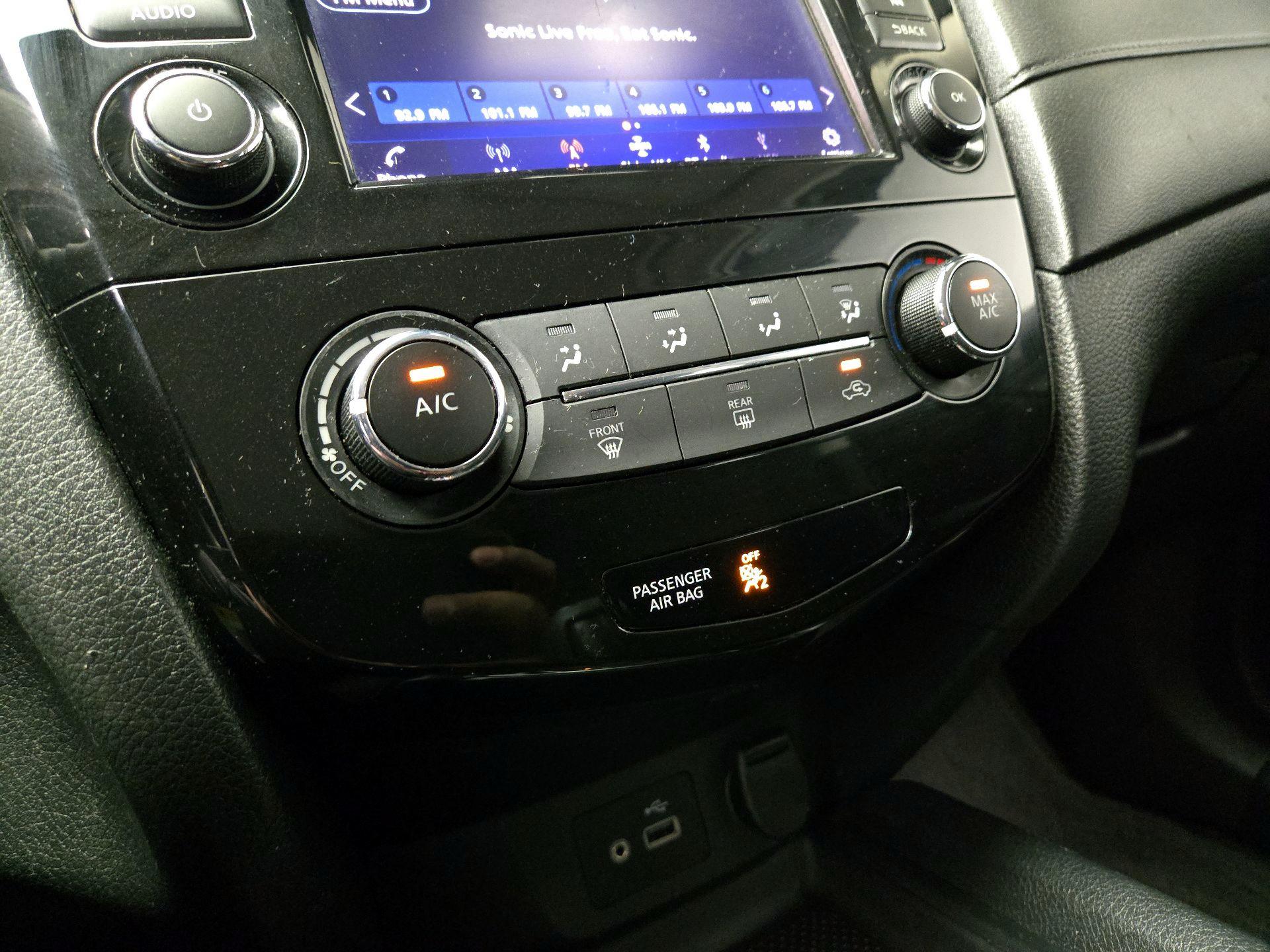 Thumbnail: 2020 Nissan Rogue - 16