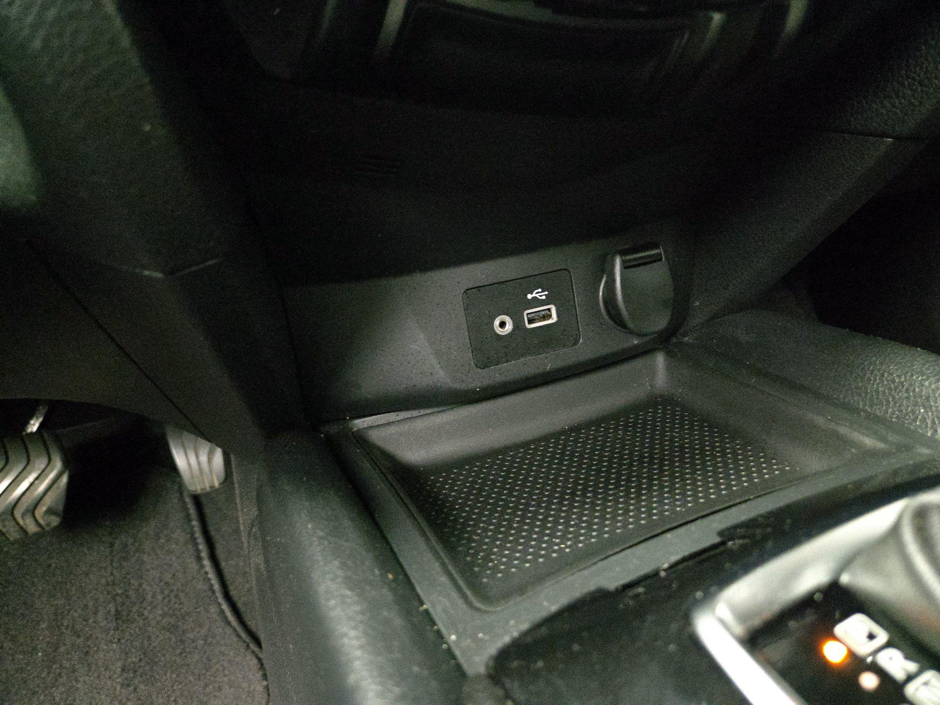 Thumbnail: 2020 Nissan Rogue - 18