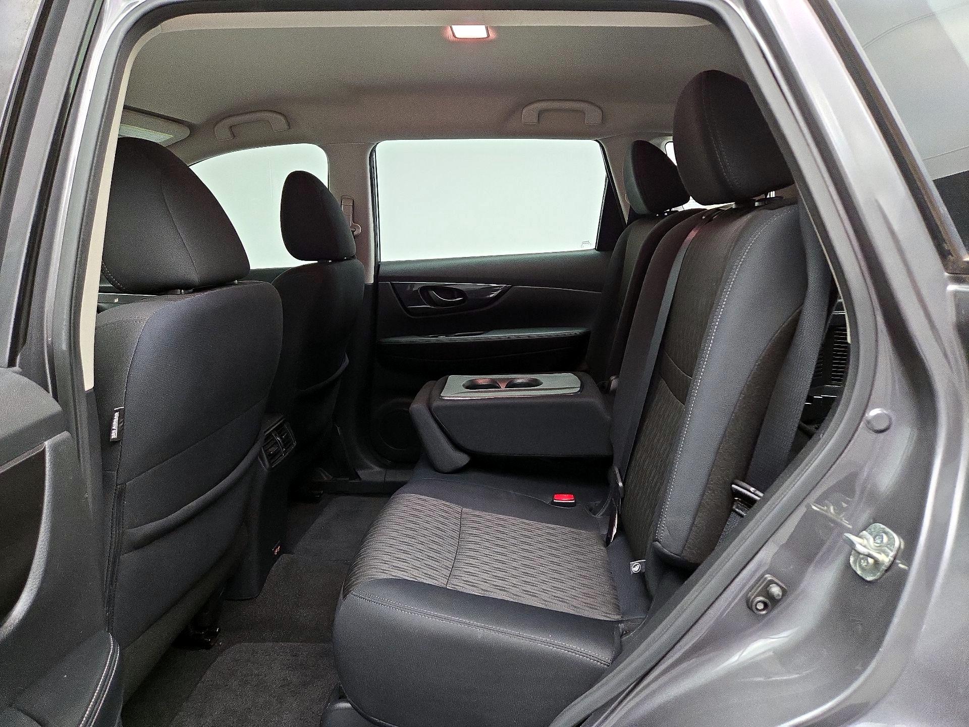 Thumbnail: 2020 Nissan Rogue - 19