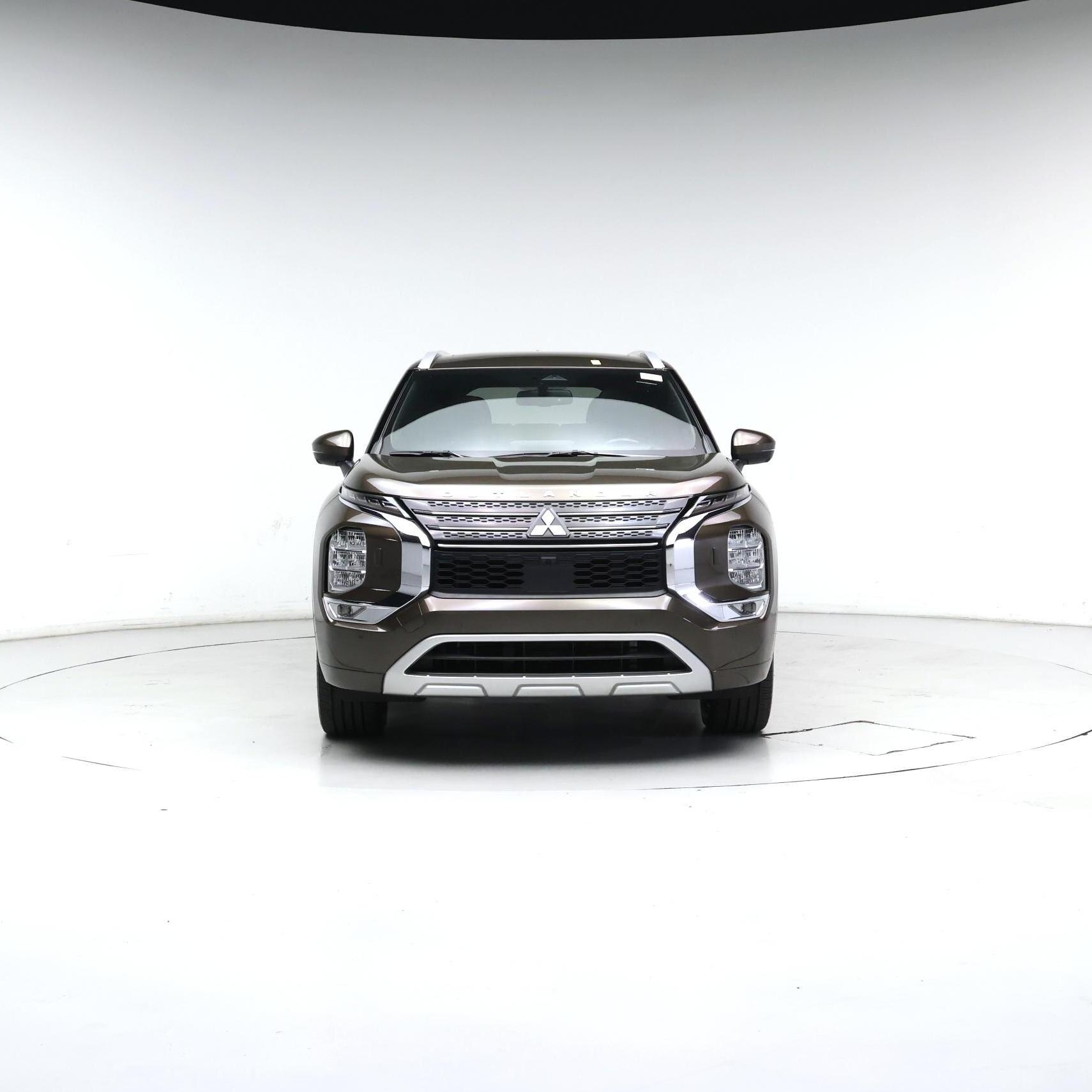 Thumbnail: 2022 Mitsubishi Outlander - 5