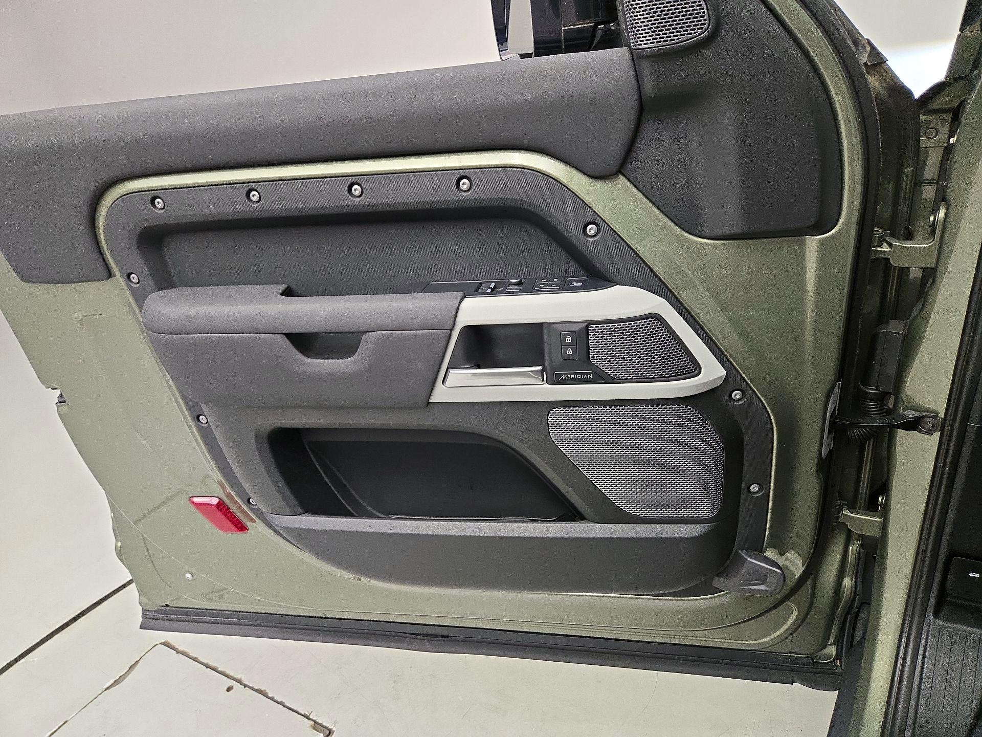 Thumbnail: 2021 Land Rover Defender - 12