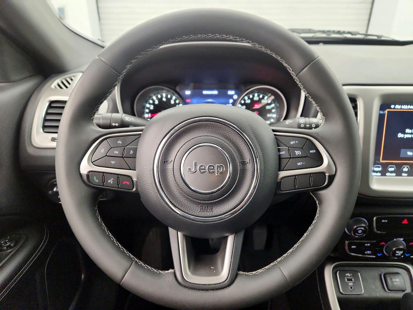 2021 Jeep Compass 80th Spec. Edition - Photo 11