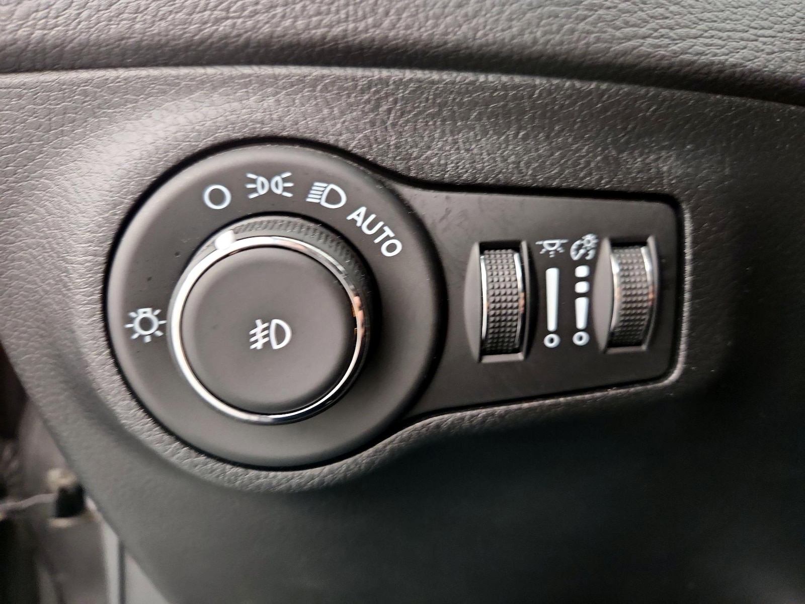 2021 Jeep Compass 80th Spec. Edition - Photo 14