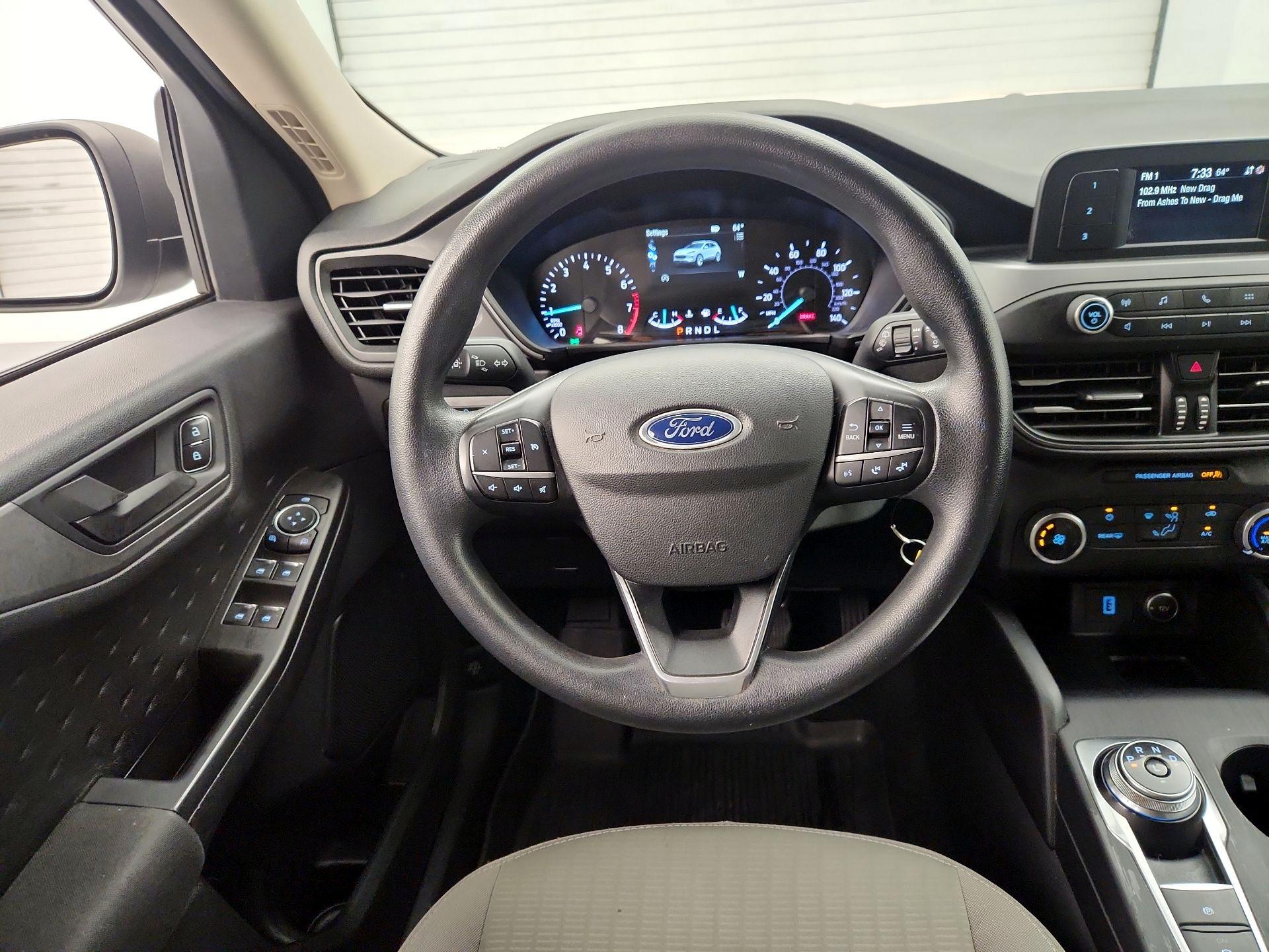 Thumbnail: 2020 Ford Escape - 10