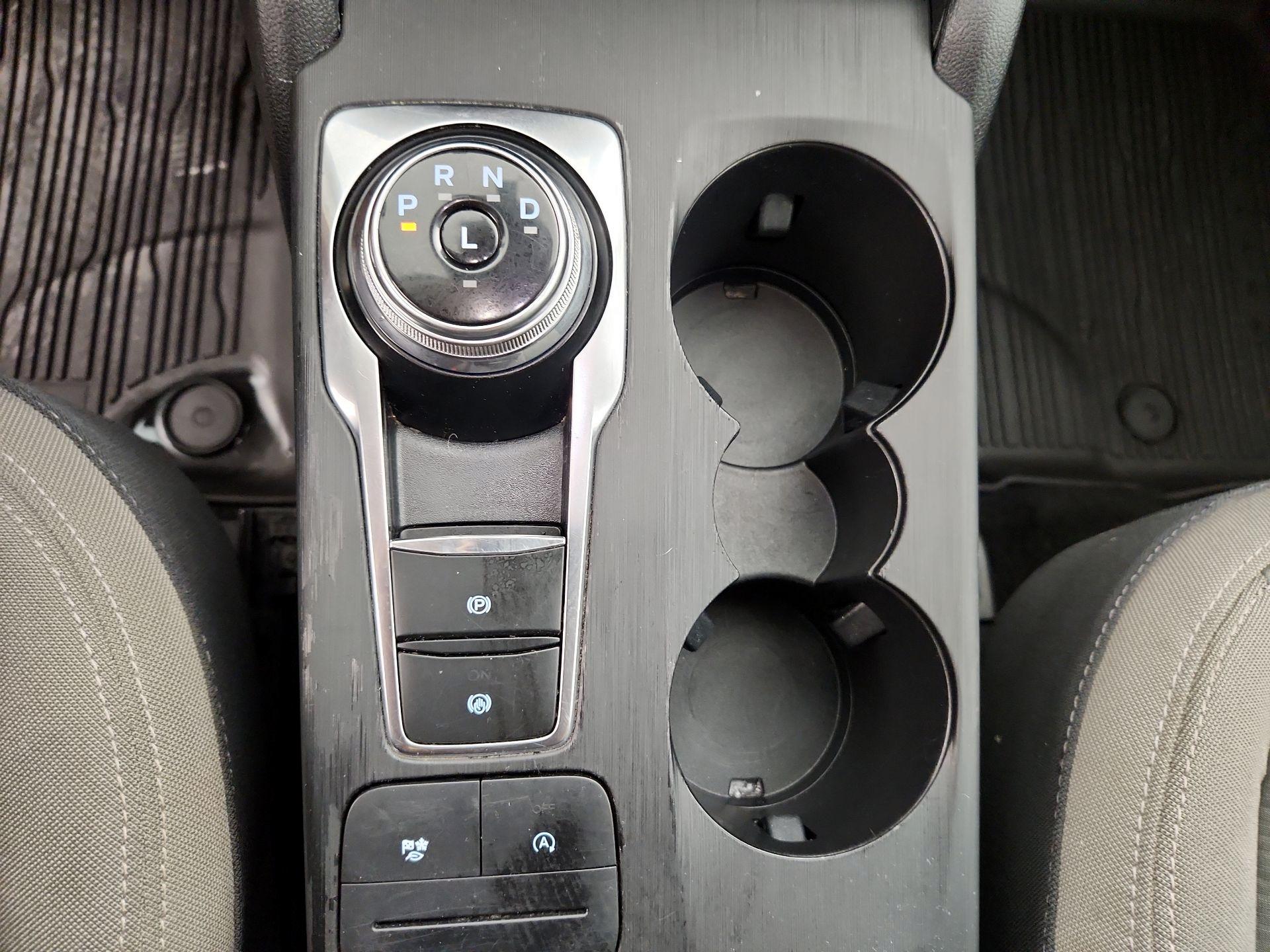 Thumbnail: 2020 Ford Escape - 17