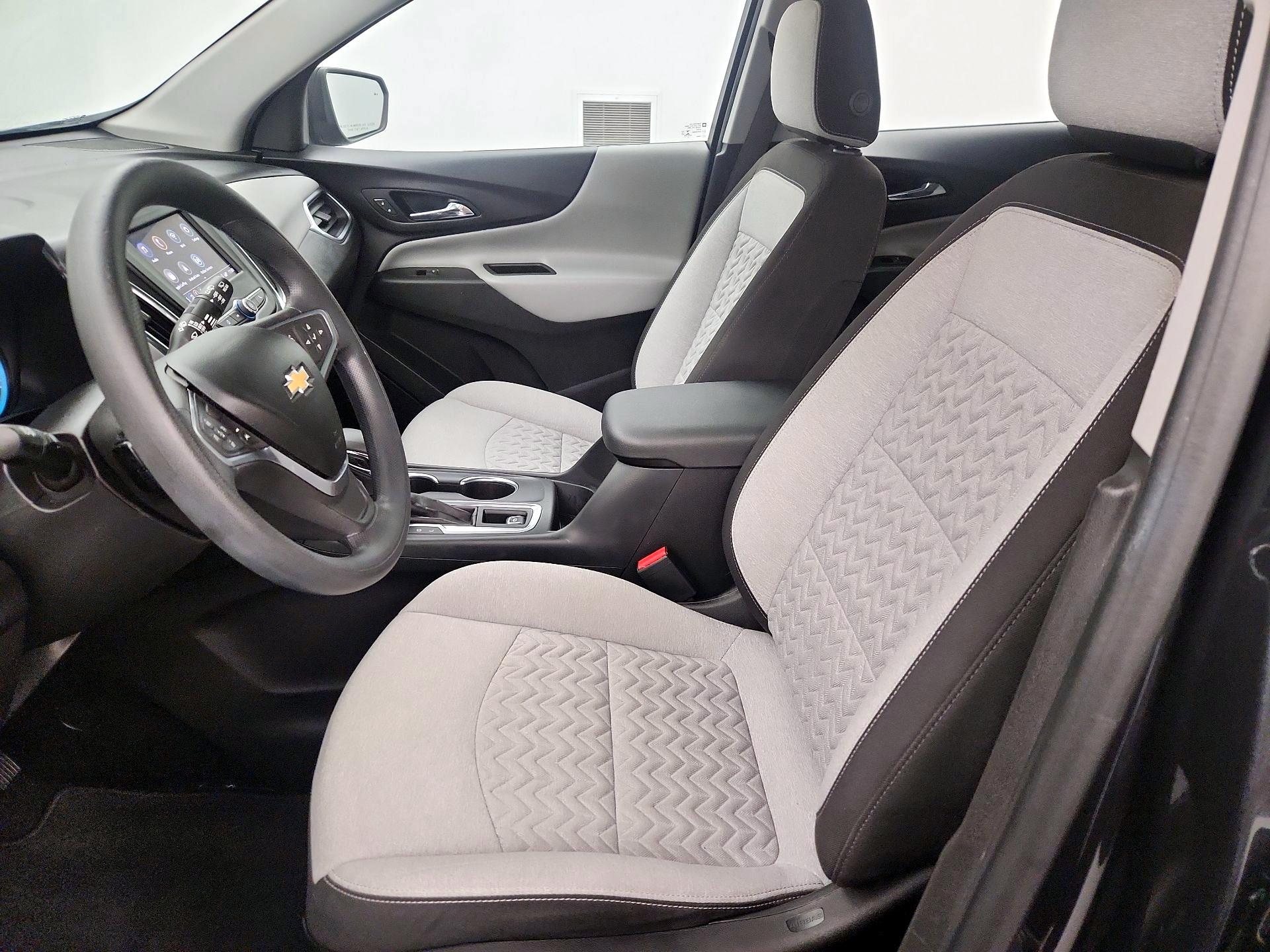 Thumbnail: 2022 Chevrolet Equinox - 11