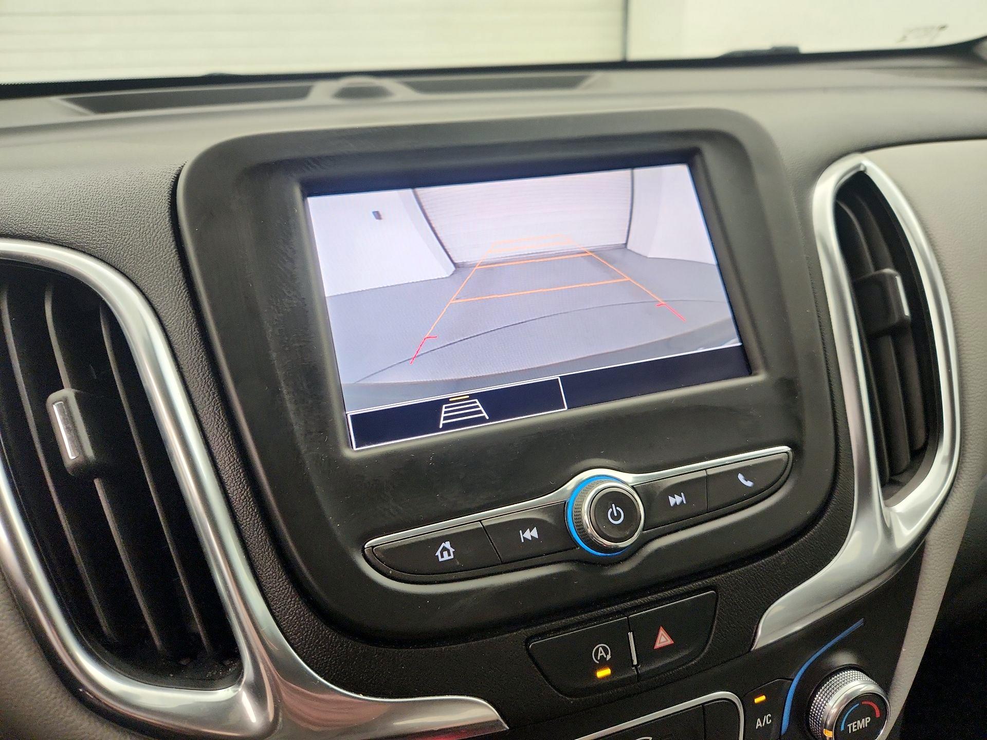 Thumbnail: 2022 Chevrolet Equinox - 14