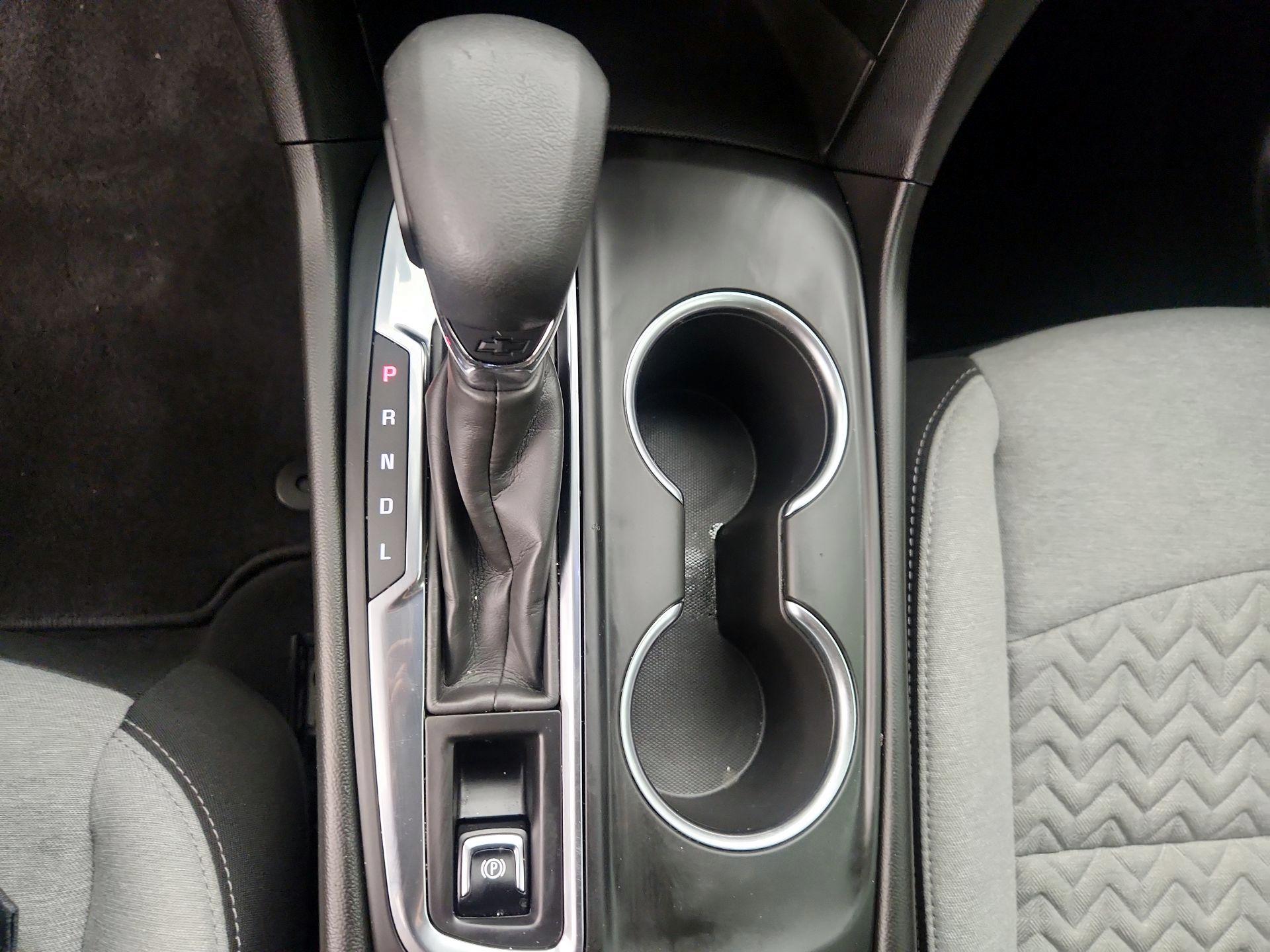 Thumbnail: 2022 Chevrolet Equinox - 17