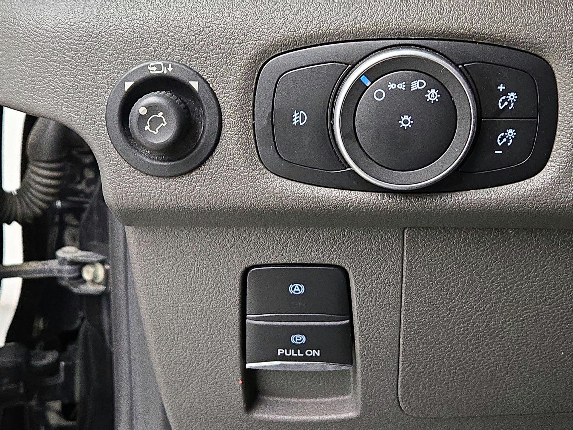 Thumbnail: 2021 Ford Transit Series - 13