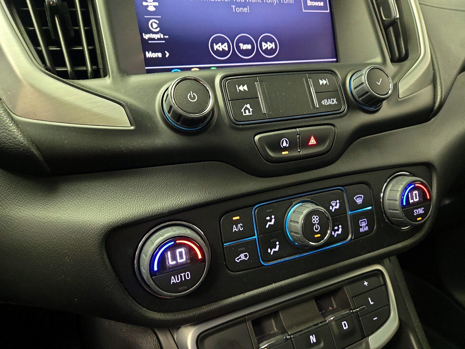 Thumbnail: 2022 GMC Terrain - 16