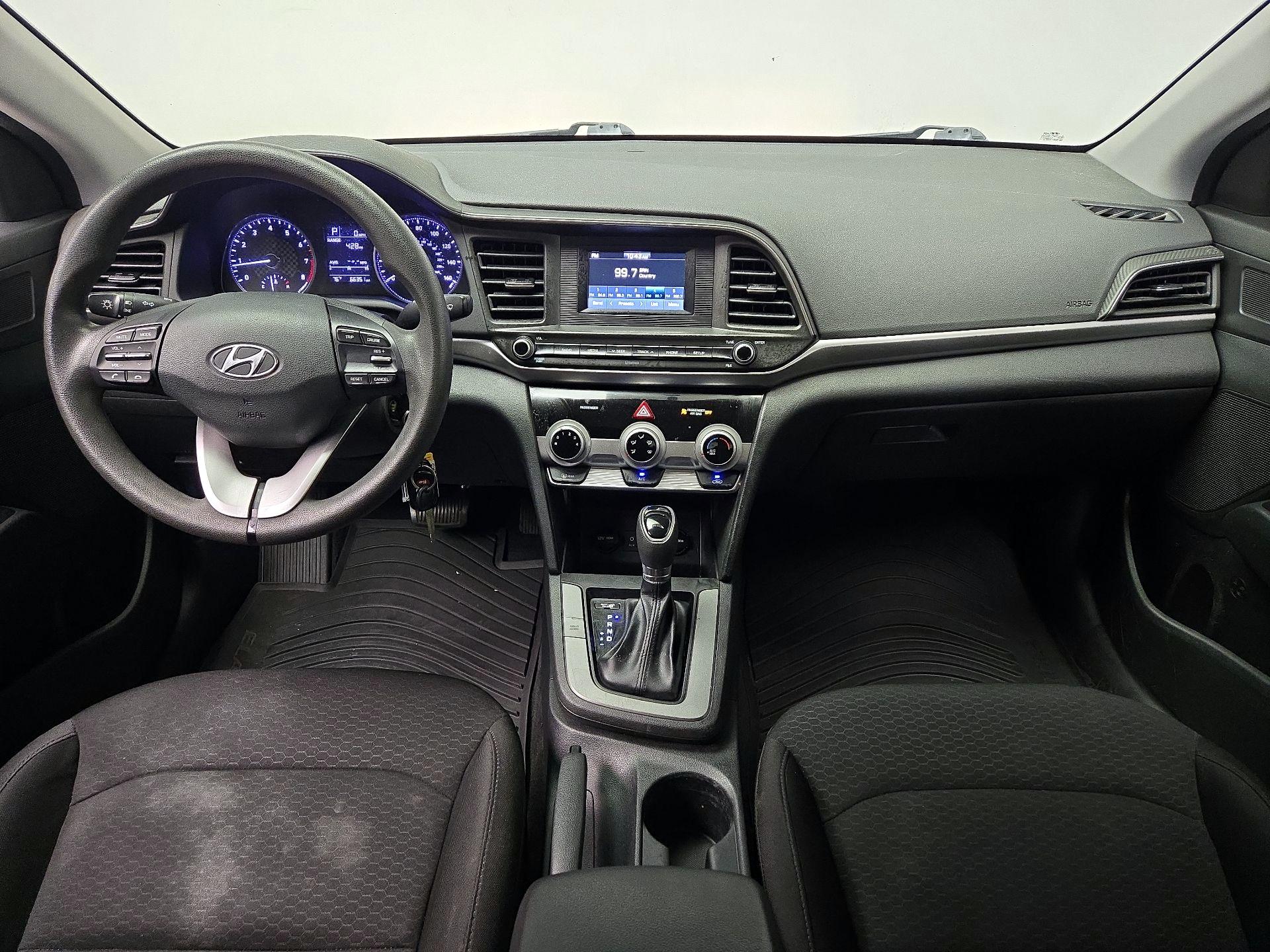 Thumbnail: 2019 Hyundai Elantra - 9