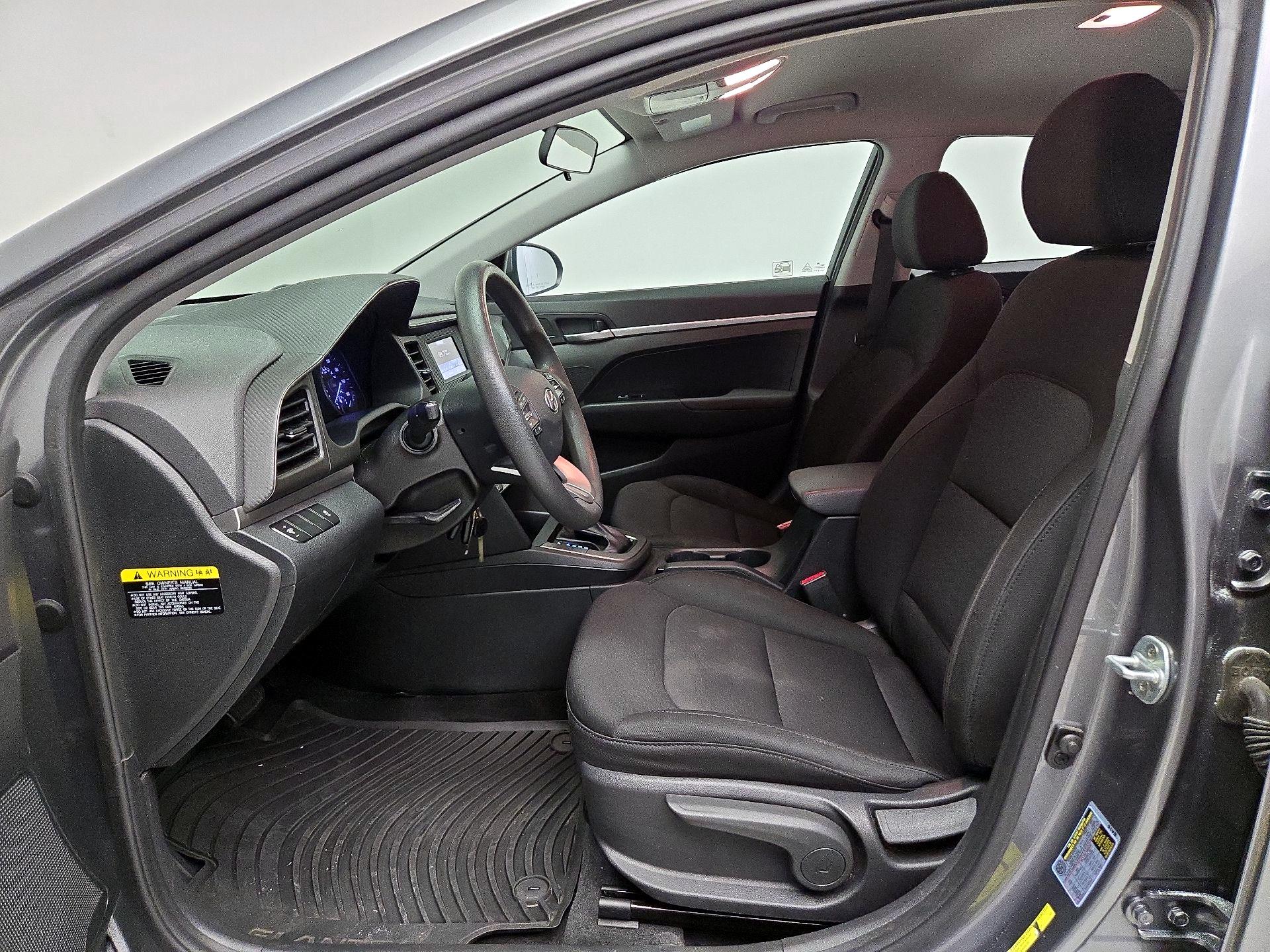 Thumbnail: 2019 Hyundai Elantra - 11