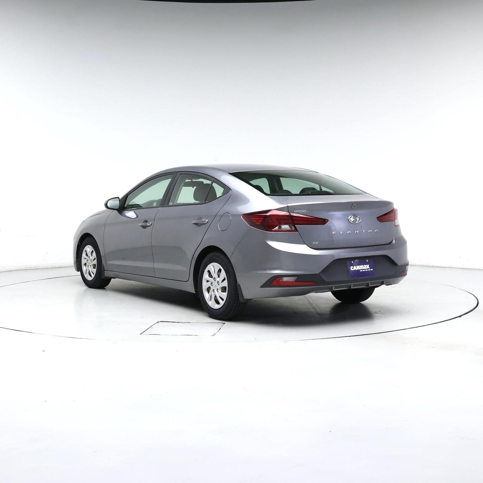 Thumbnail: 2019 Hyundai Elantra - 2