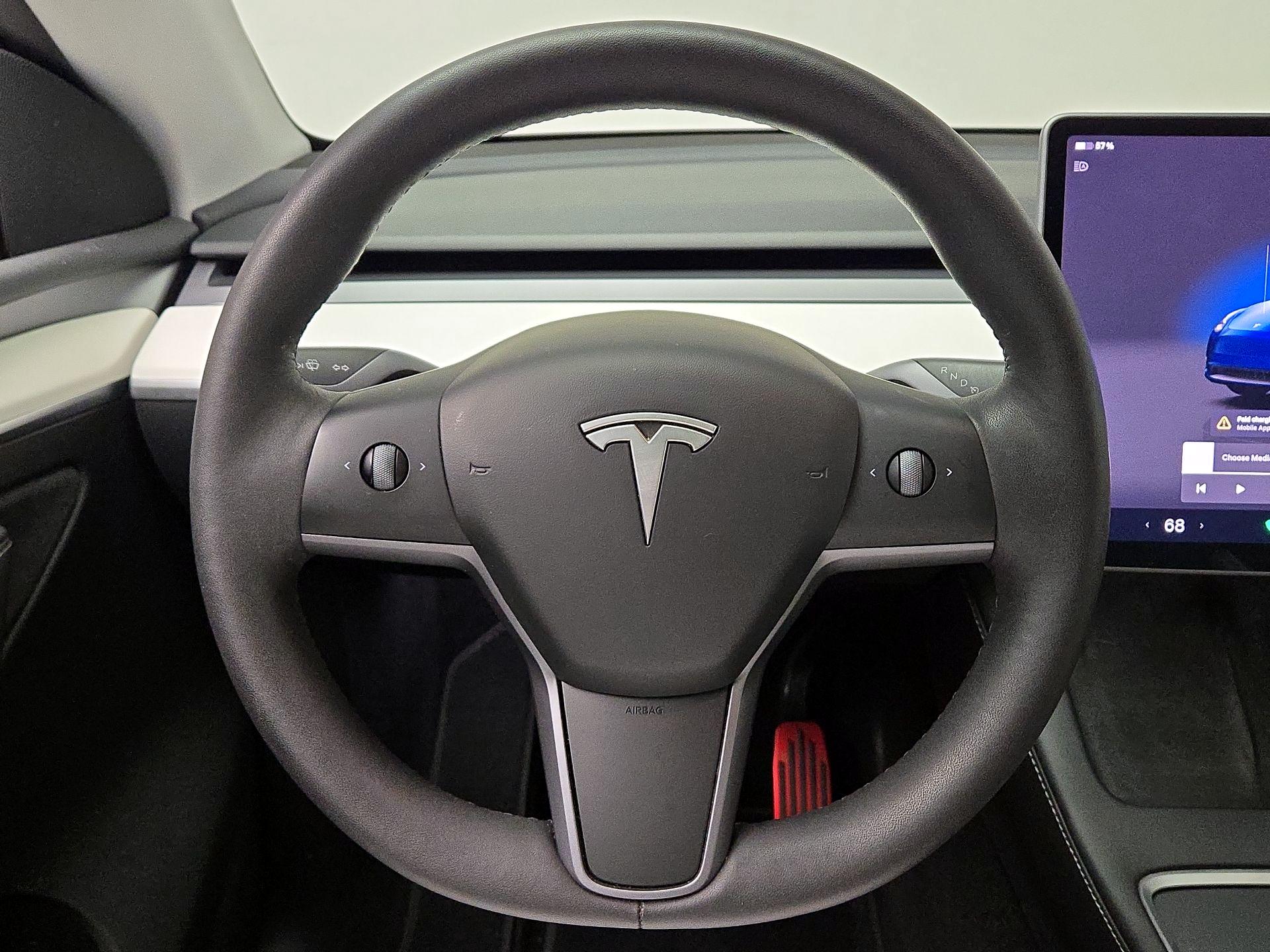 Thumbnail: 2024 Tesla Model Y - 10