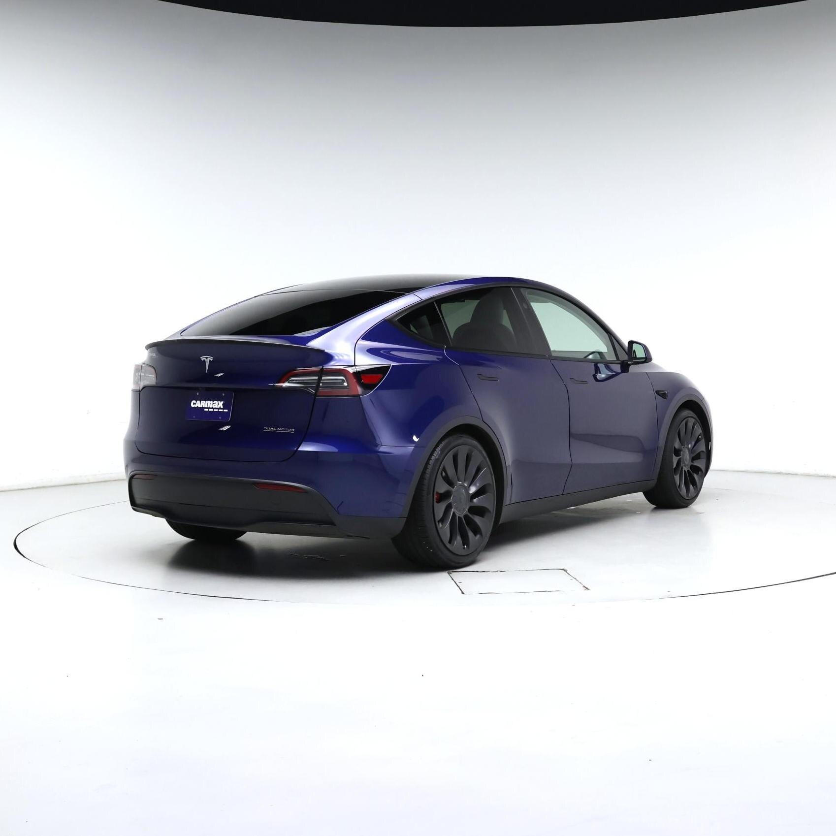 Thumbnail: 2024 Tesla Model Y - 8