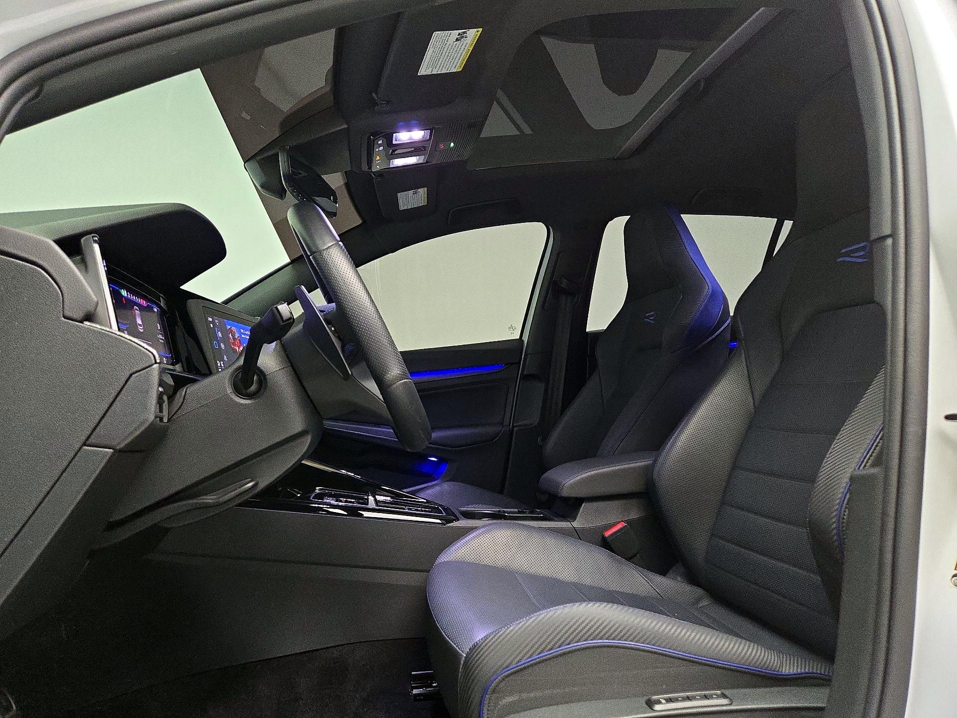 Thumbnail: 2024 Volkswagen Golf - 20