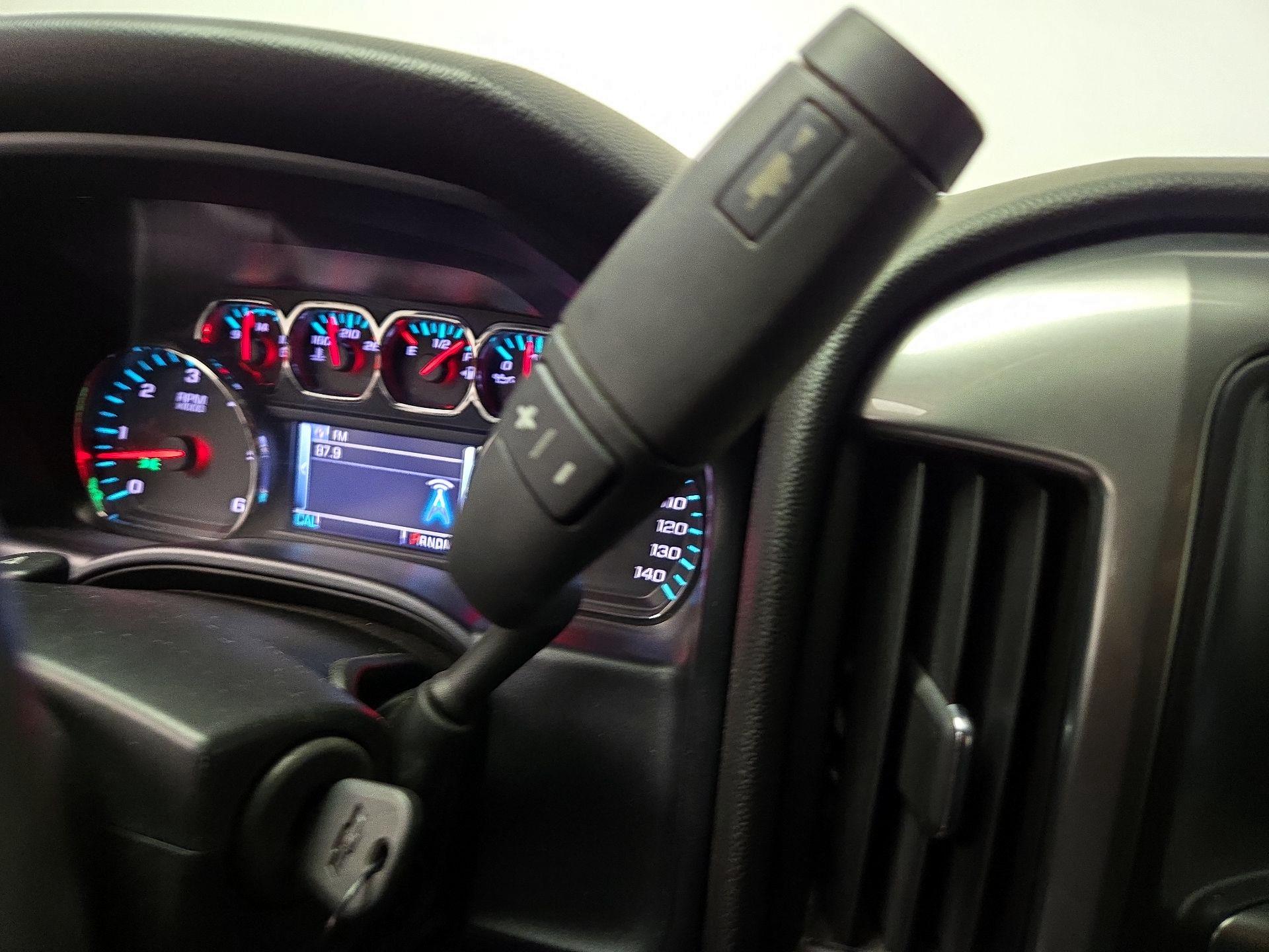 Thumbnail: 2016 Chevrolet Silverado 1500 - 18