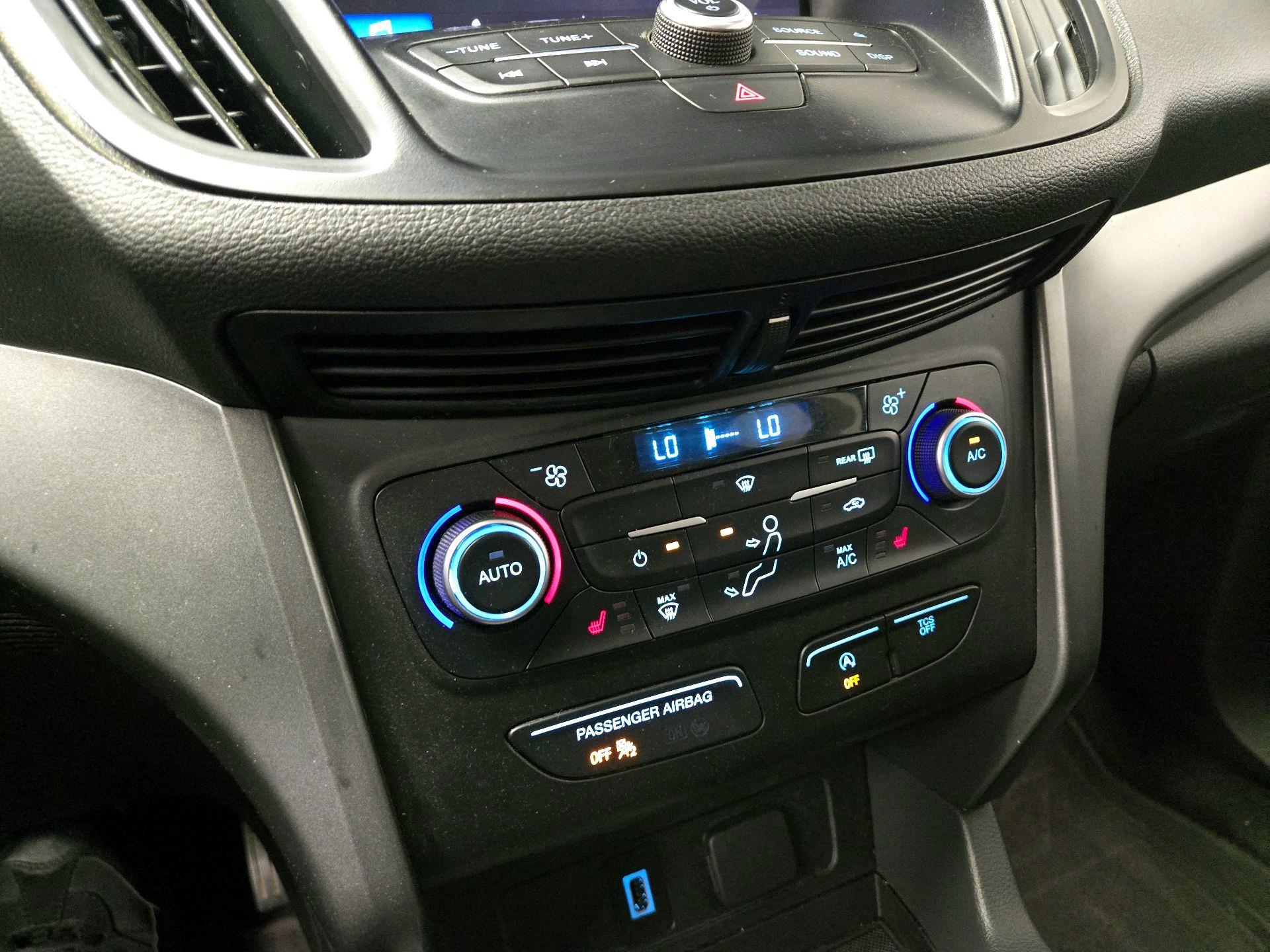 Thumbnail: 2018 Ford Escape - 17