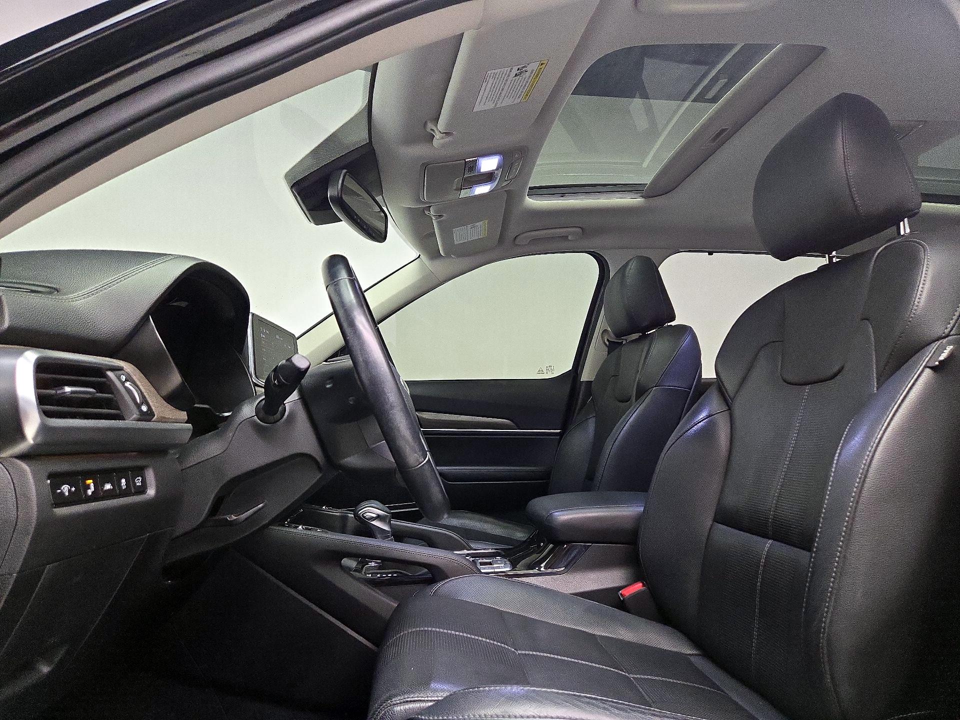 Thumbnail: 2020 Kia Telluride - 20