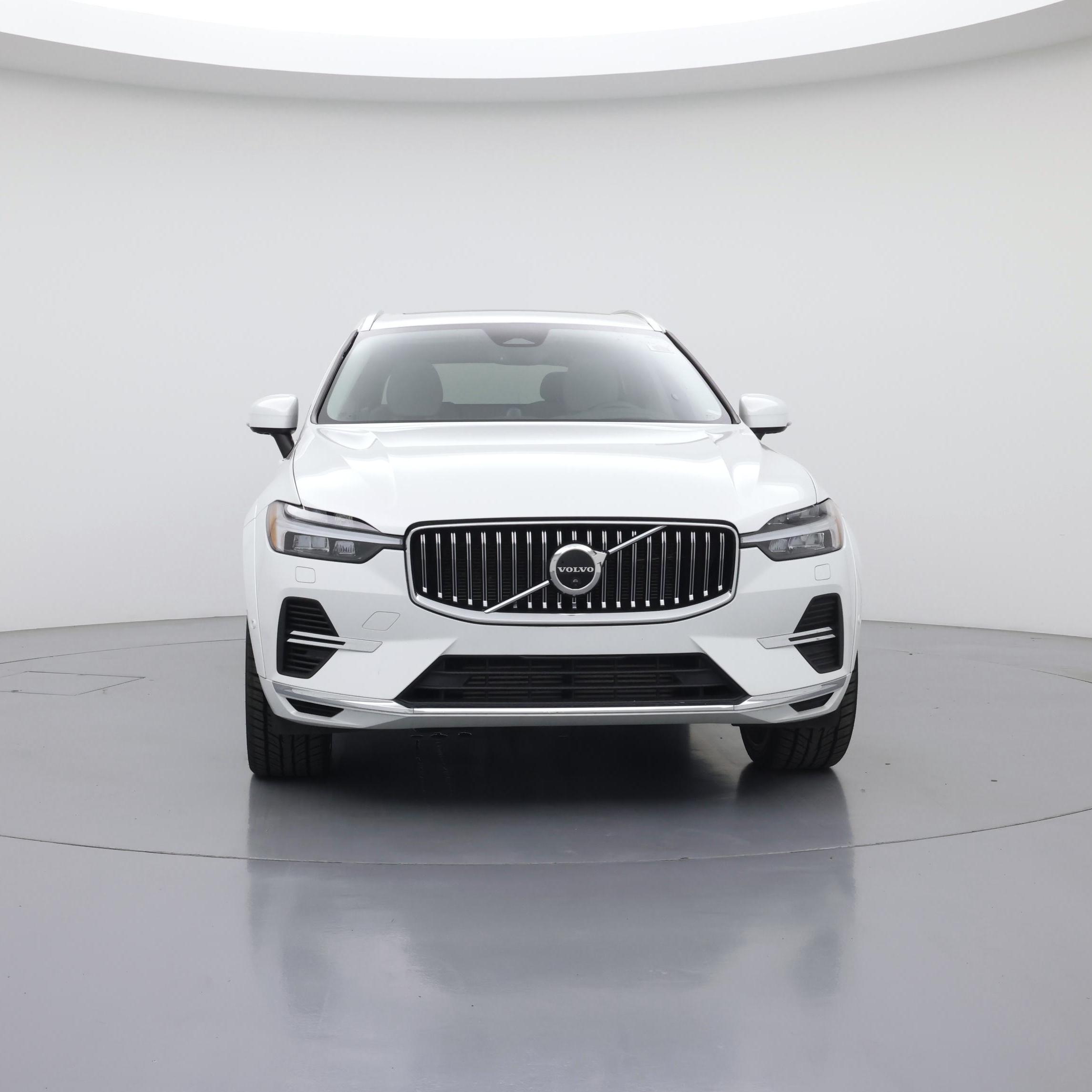 Thumbnail: 2022 Volvo XC60 - 5