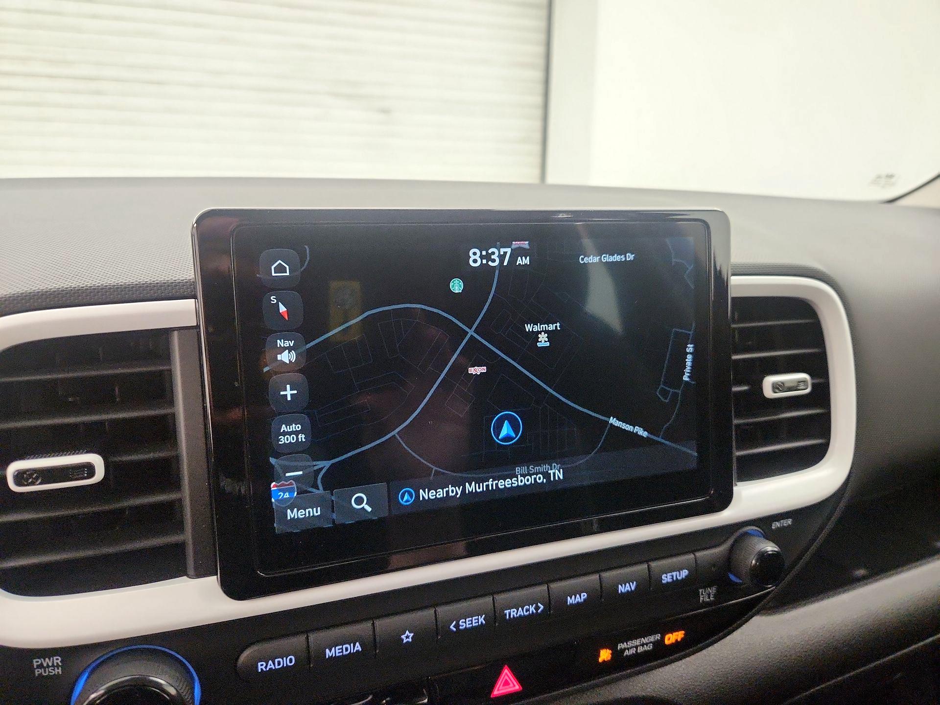 Thumbnail: 2023 Hyundai Venue - 14