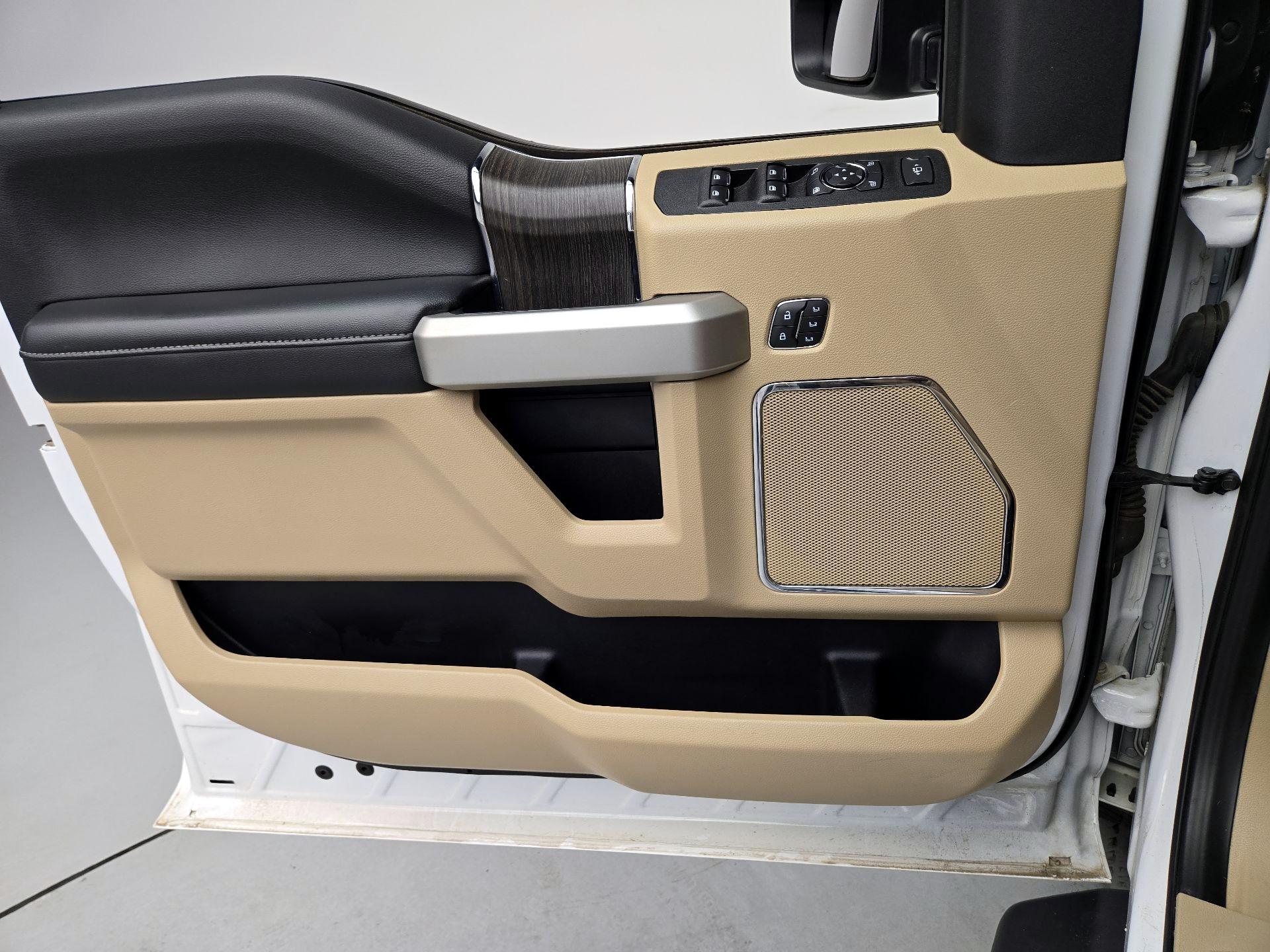 Thumbnail: 2020 Ford F-250 - 12