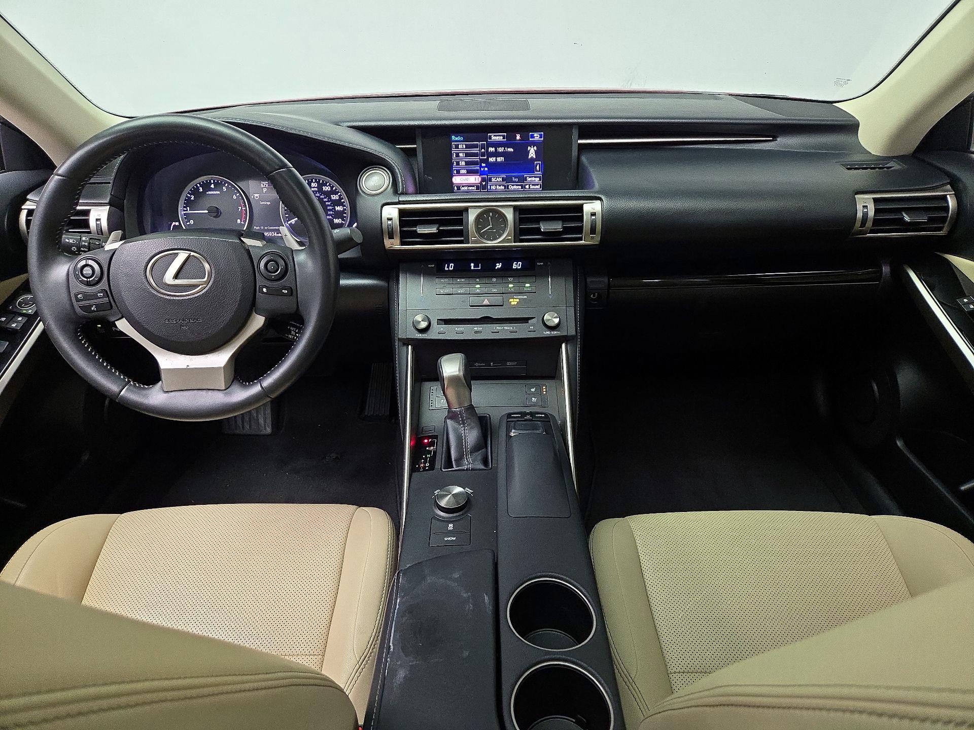 Thumbnail: 2015 Lexus IS - 9