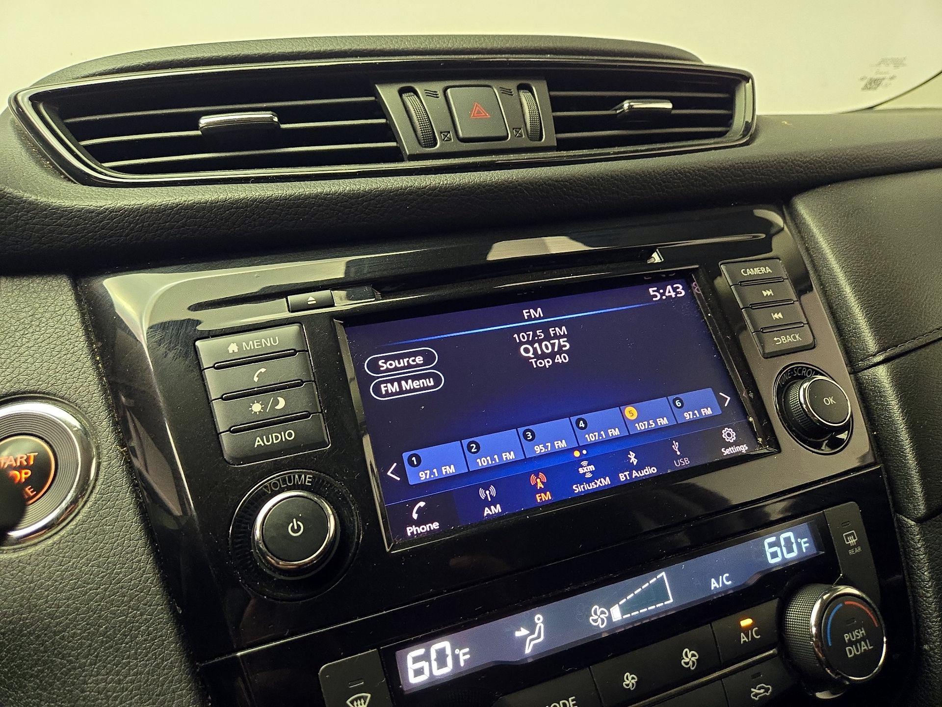 Thumbnail: 2020 Nissan Rogue - 15