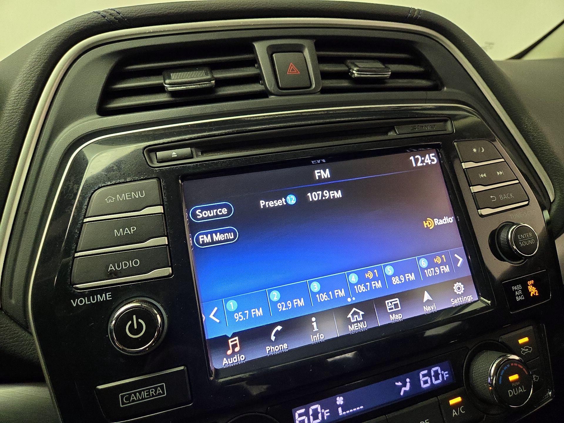 Thumbnail: 2016 Nissan Maxima - 16