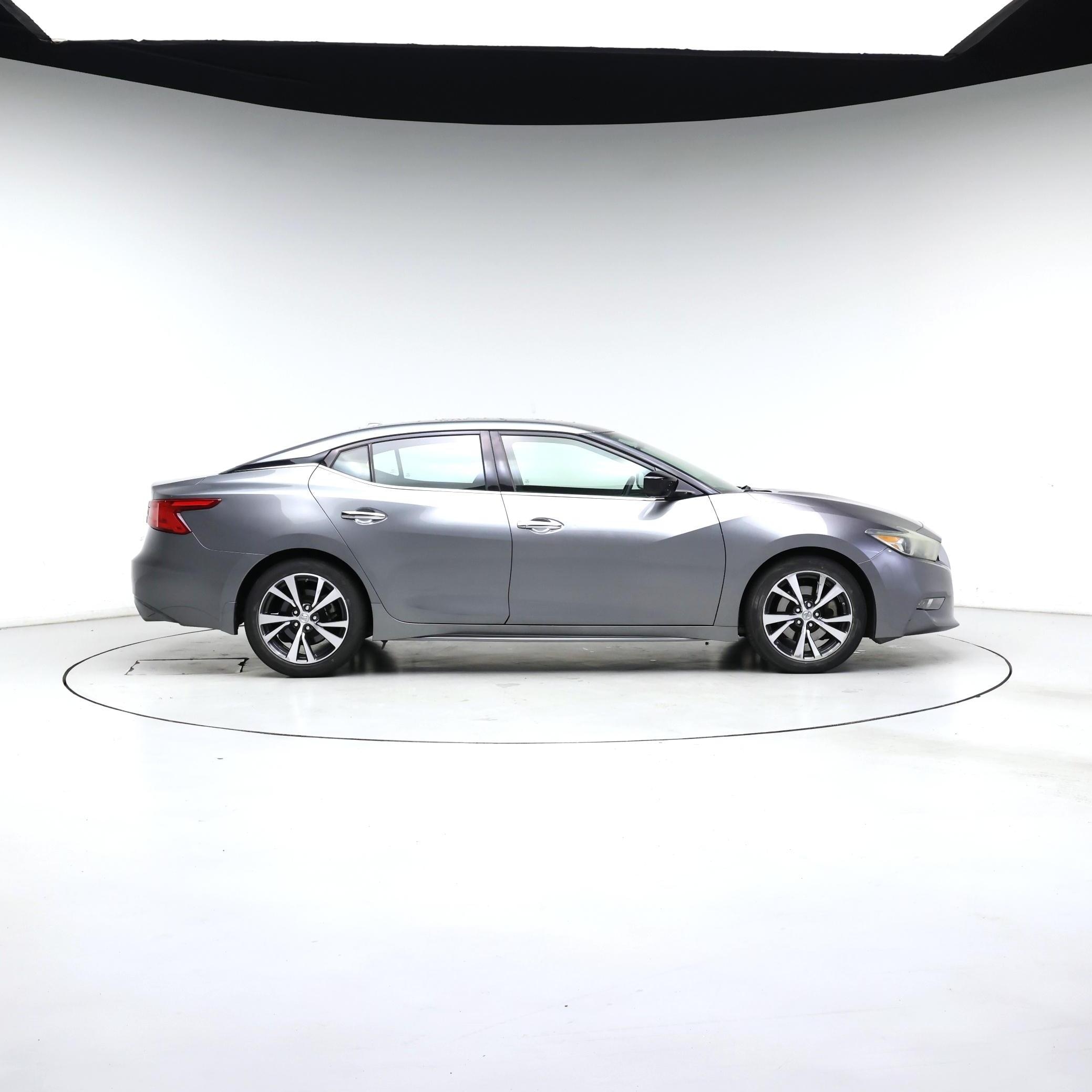 Thumbnail: 2016 Nissan Maxima - 7