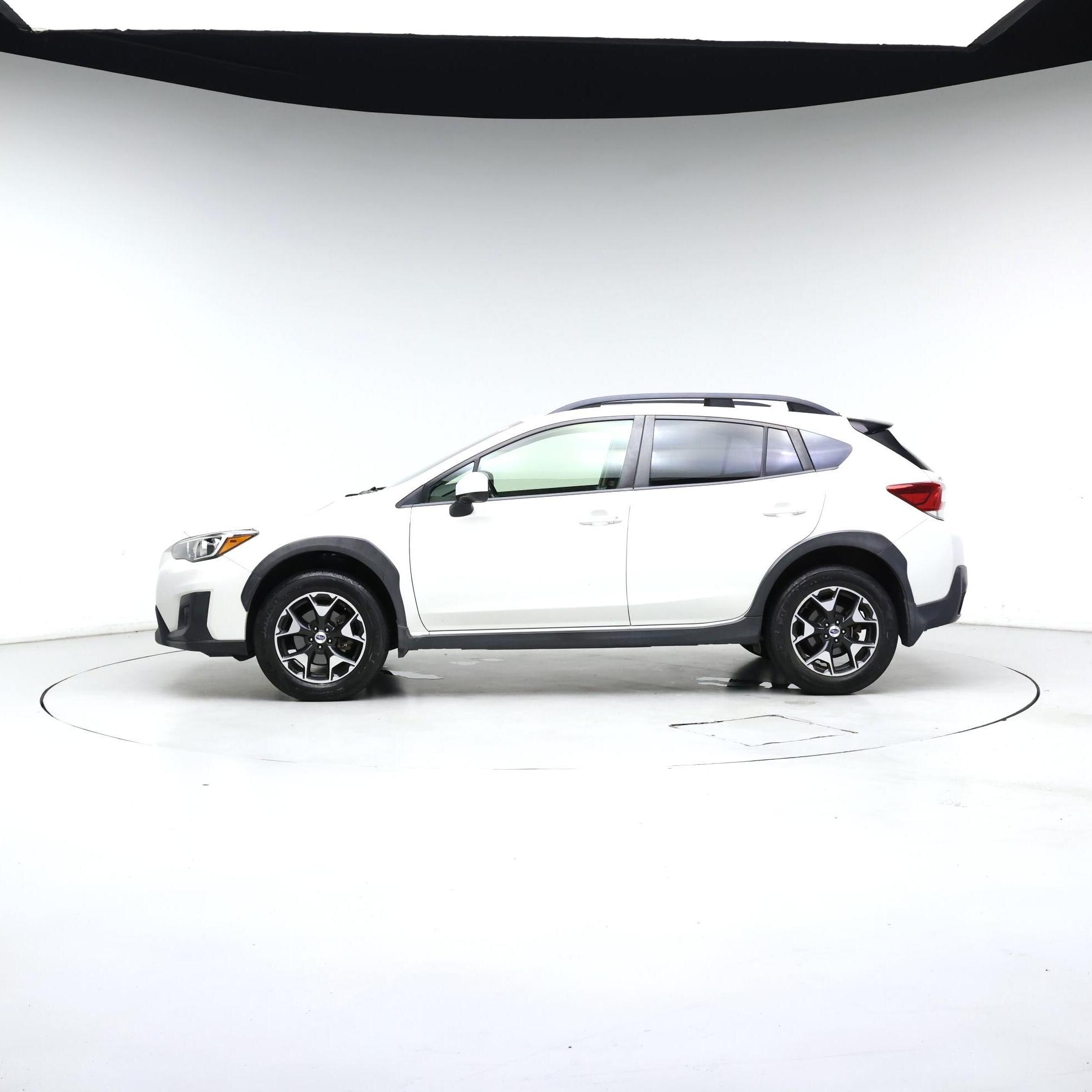 Thumbnail: 2018 Subaru Crosstrek - 3