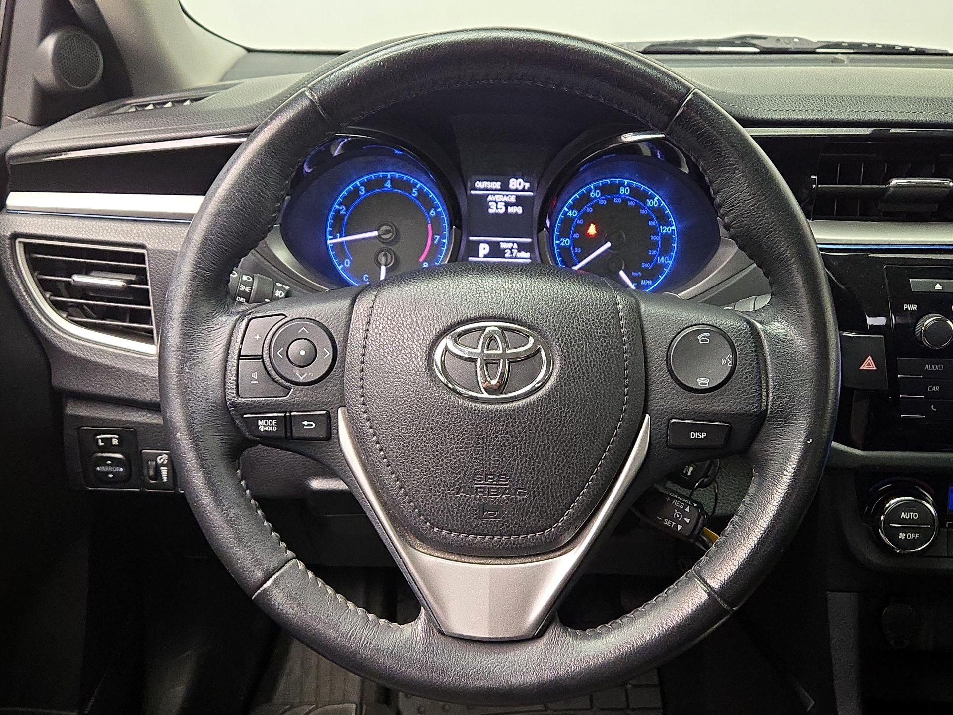 Thumbnail: 2016 Toyota Corolla - 10