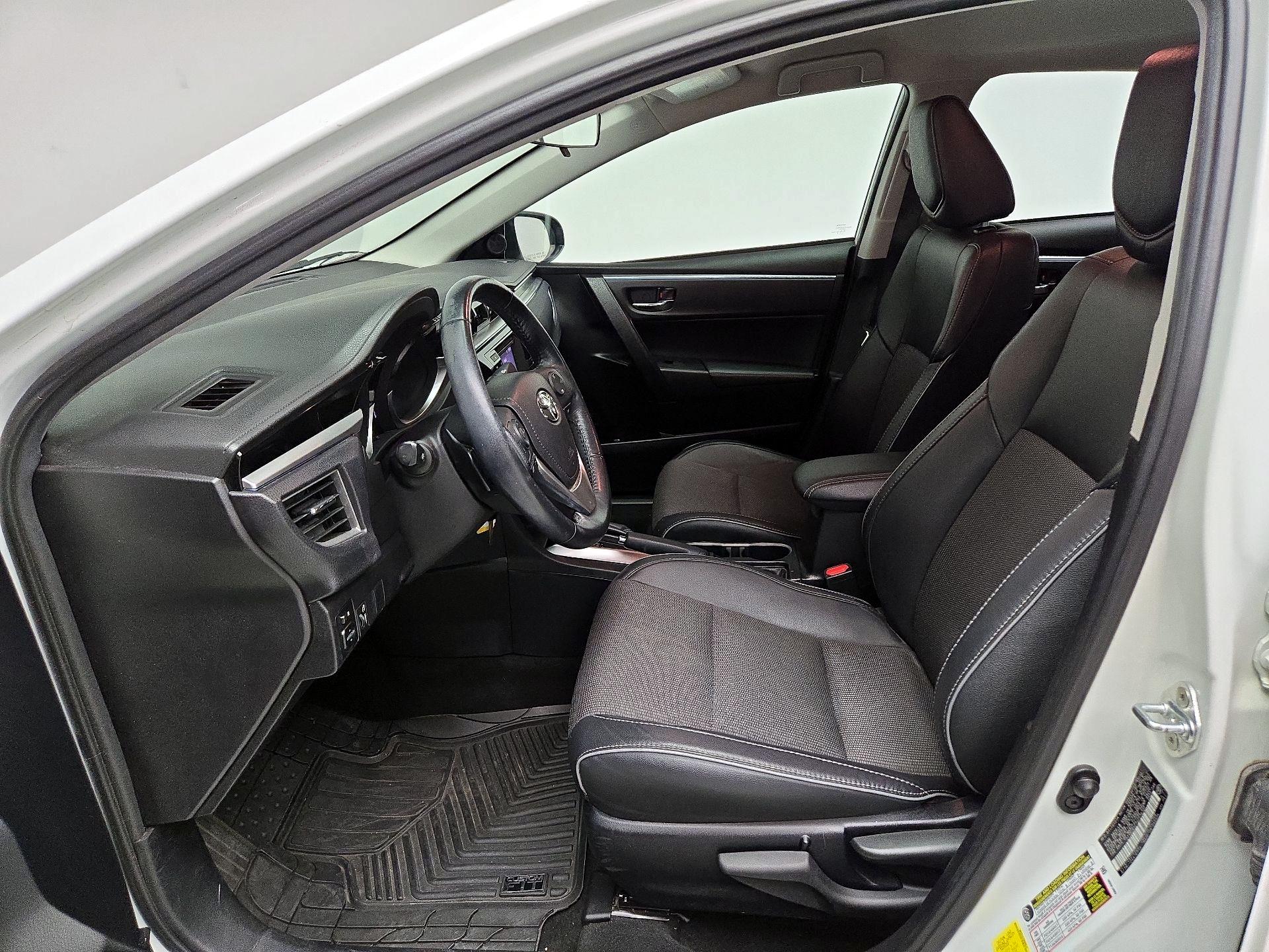 Thumbnail: 2016 Toyota Corolla - 11