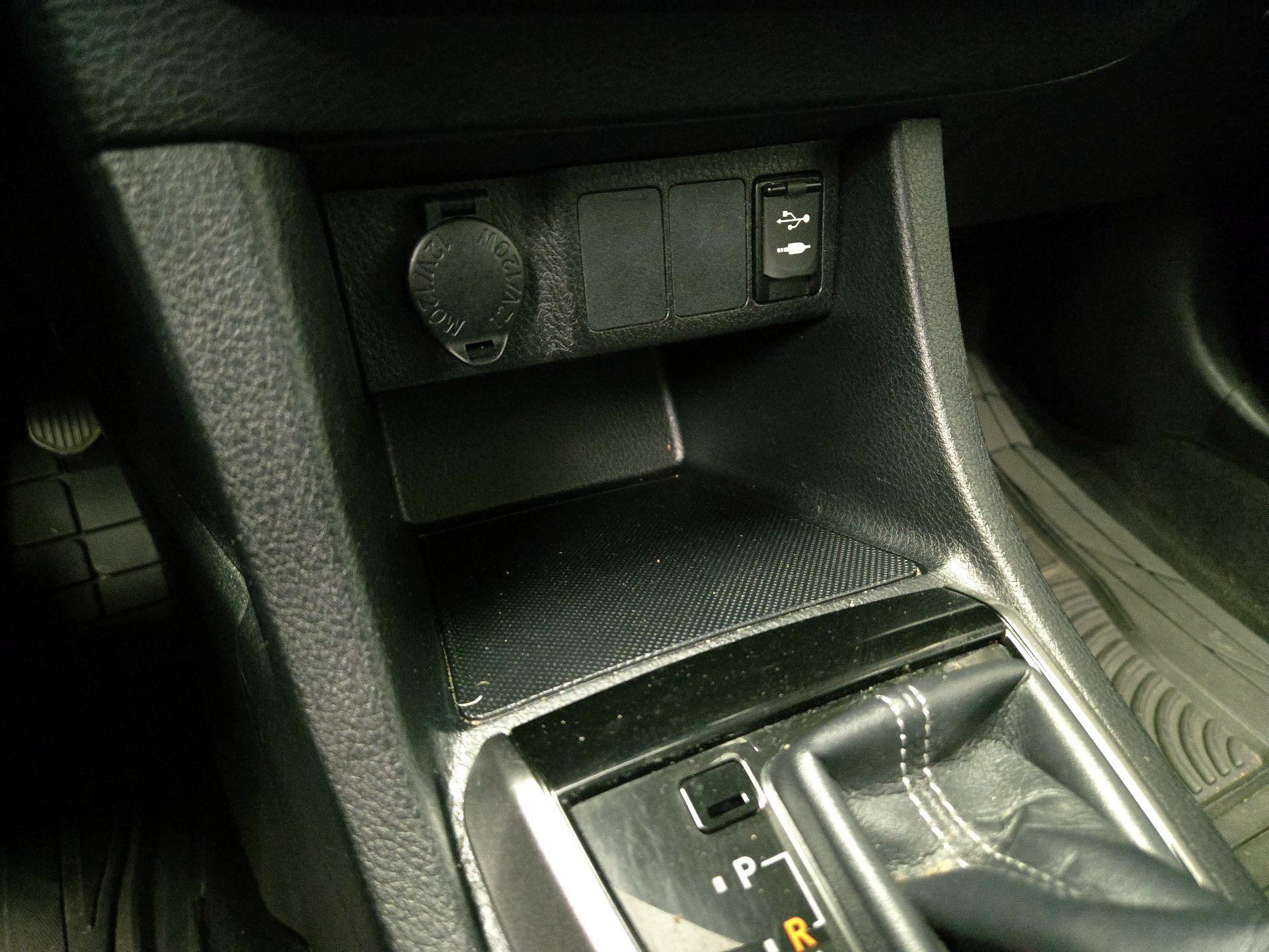 Thumbnail: 2016 Toyota Corolla - 18