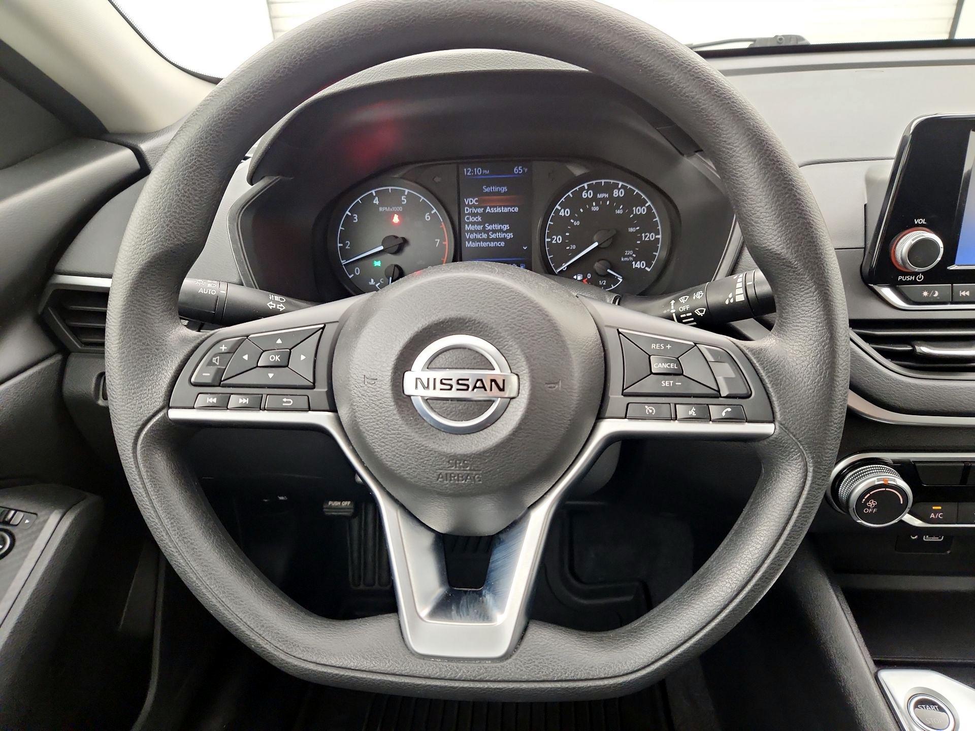 Thumbnail: 2021 Nissan Altima - 10