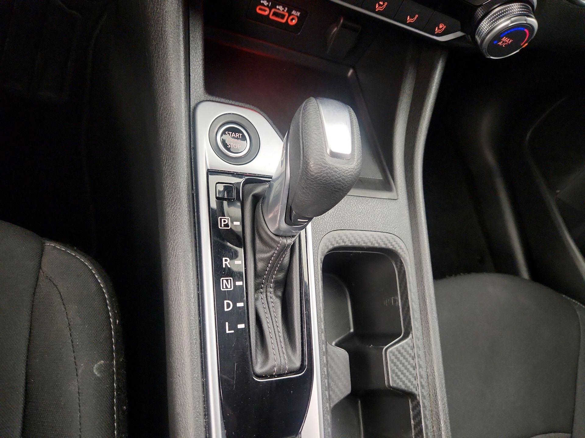 Thumbnail: 2023 Nissan Sentra - 17