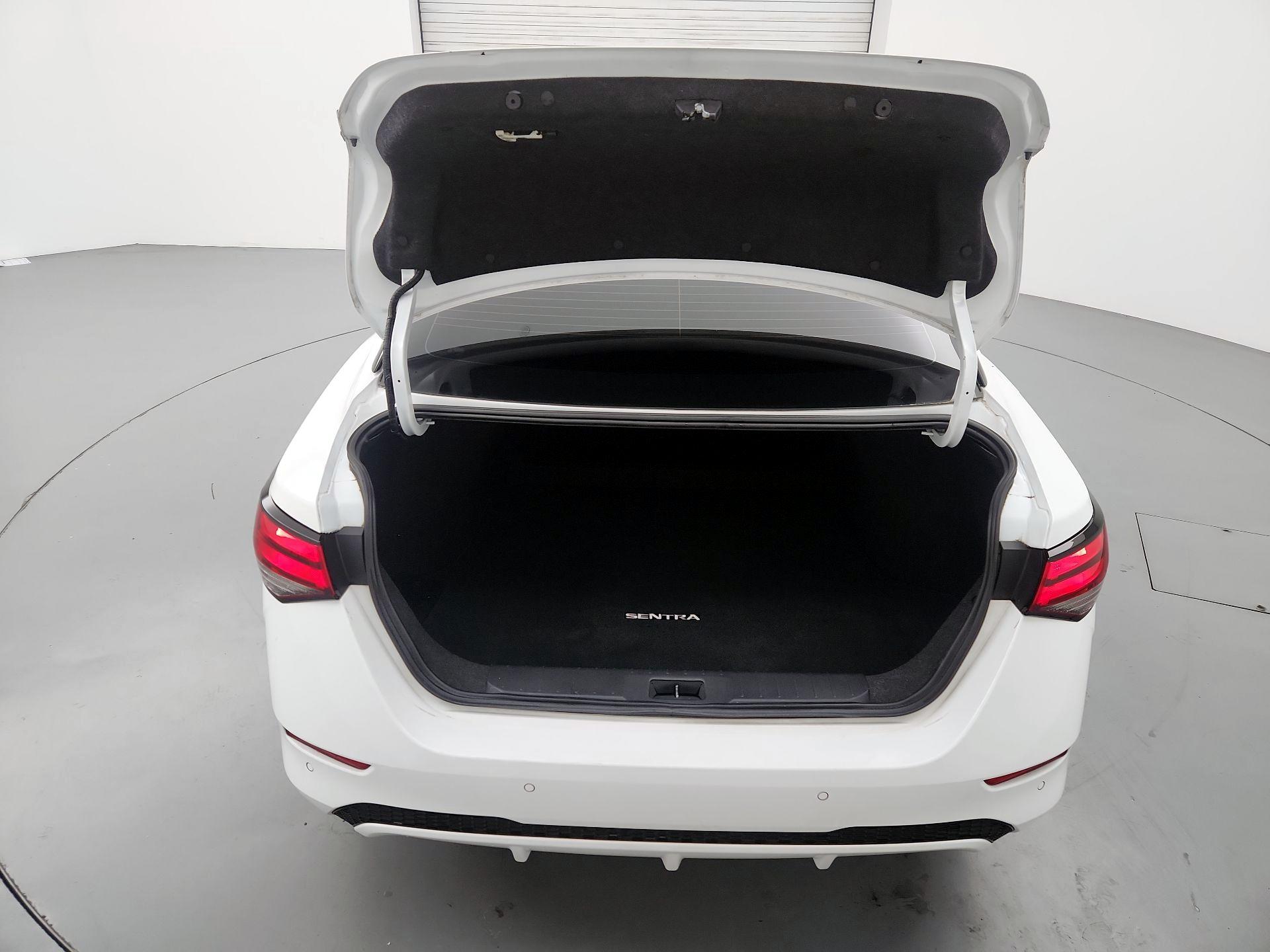 Thumbnail: 2023 Nissan Sentra - 20