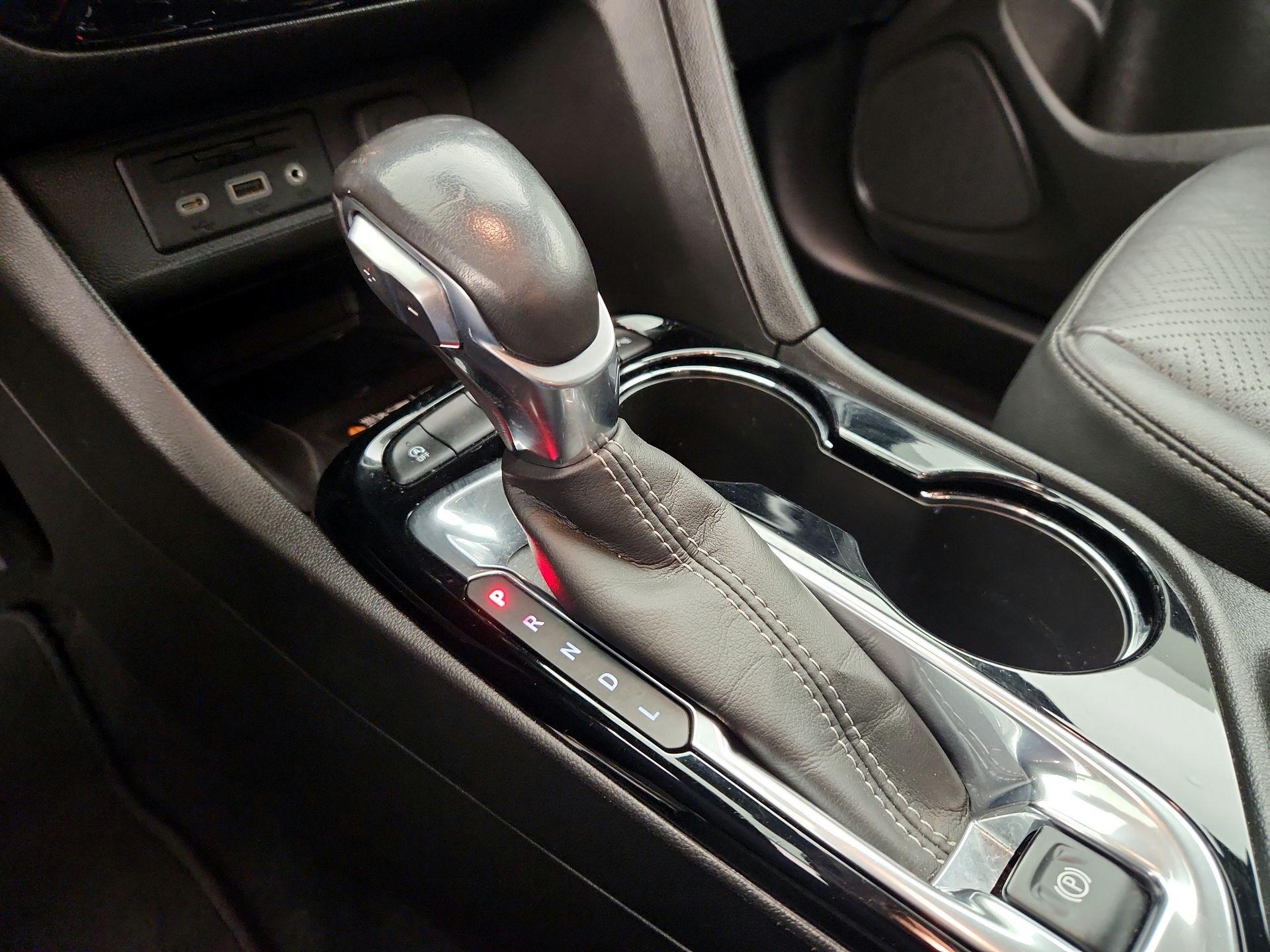 Thumbnail: 2020 Buick Encore GX - 17