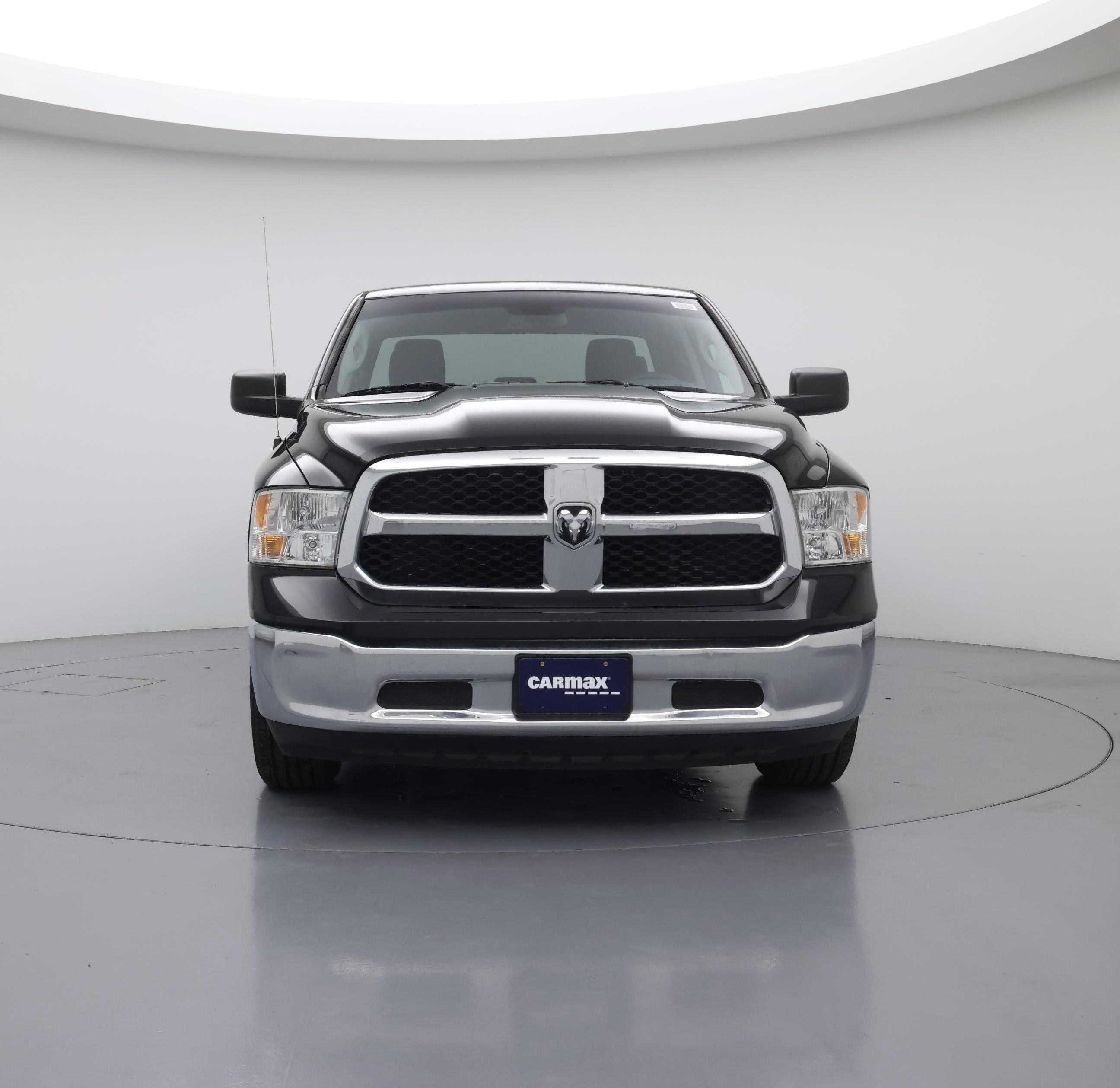 Thumbnail: 2020 RAM 1500 Classic - 5