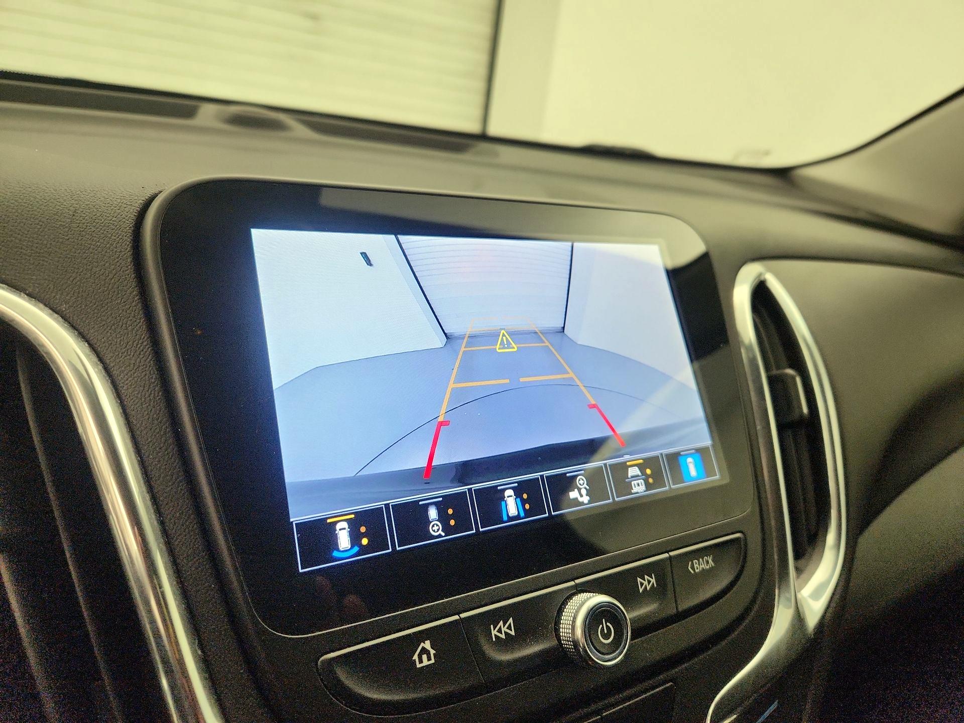 Thumbnail: 2022 Chevrolet Equinox - 15