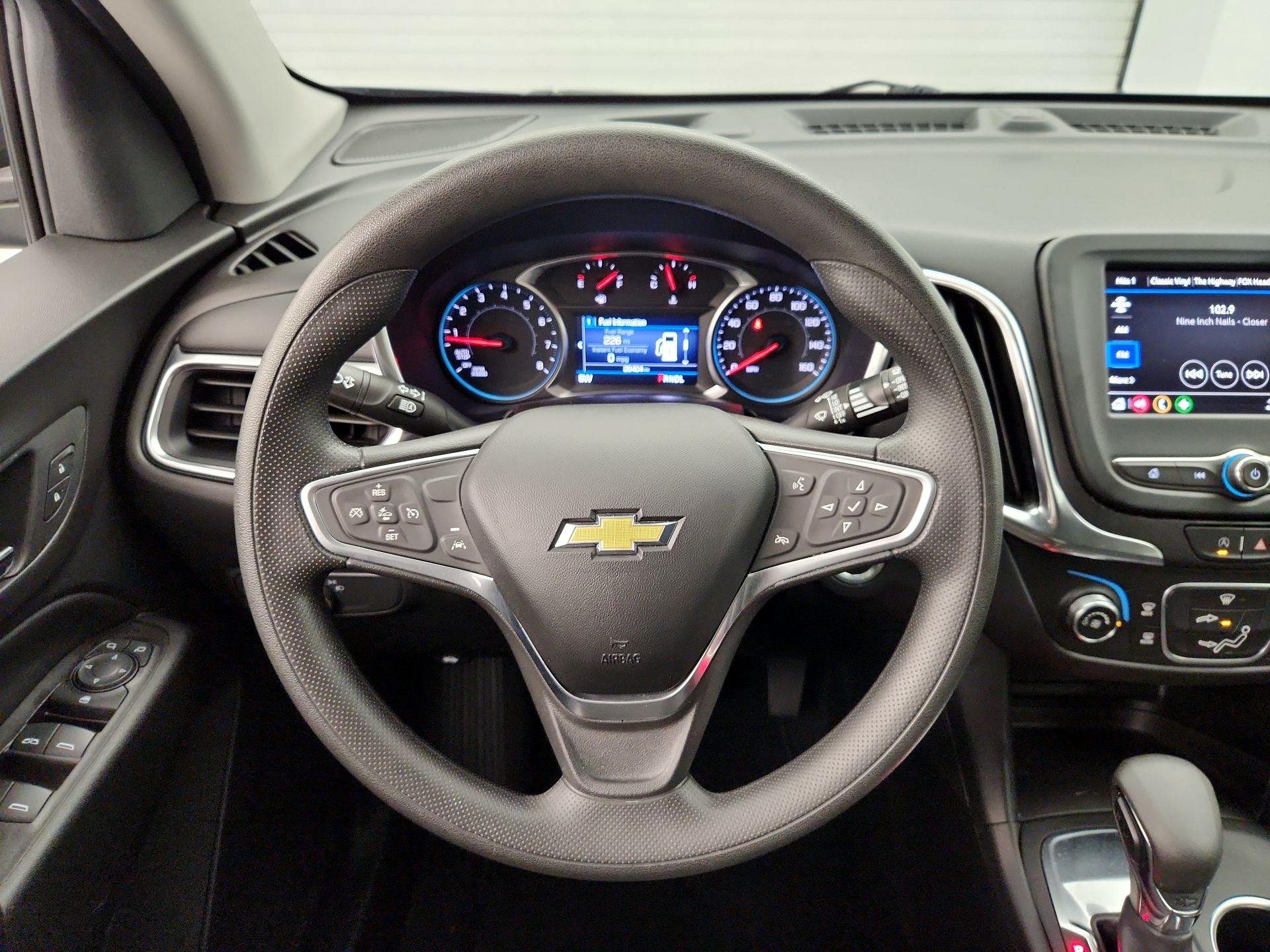 Thumbnail: 2022 Chevrolet Equinox - 10