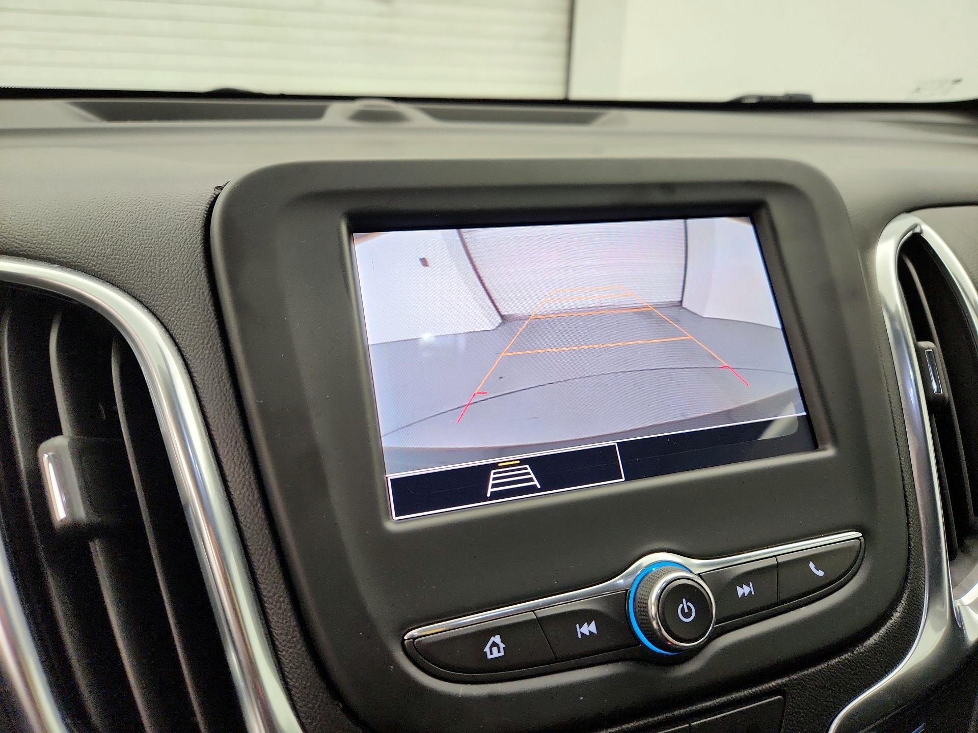 Thumbnail: 2022 Chevrolet Equinox - 14