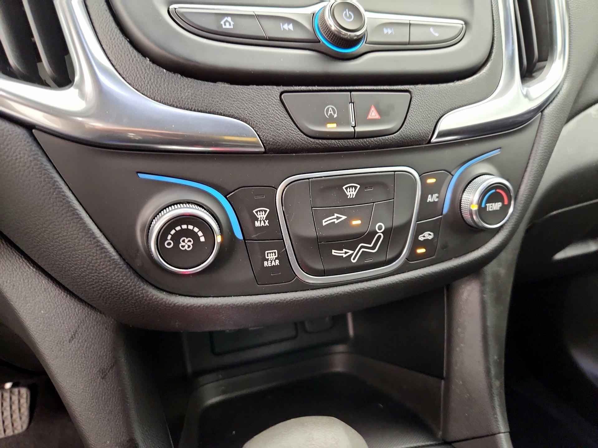Thumbnail: 2022 Chevrolet Equinox - 16