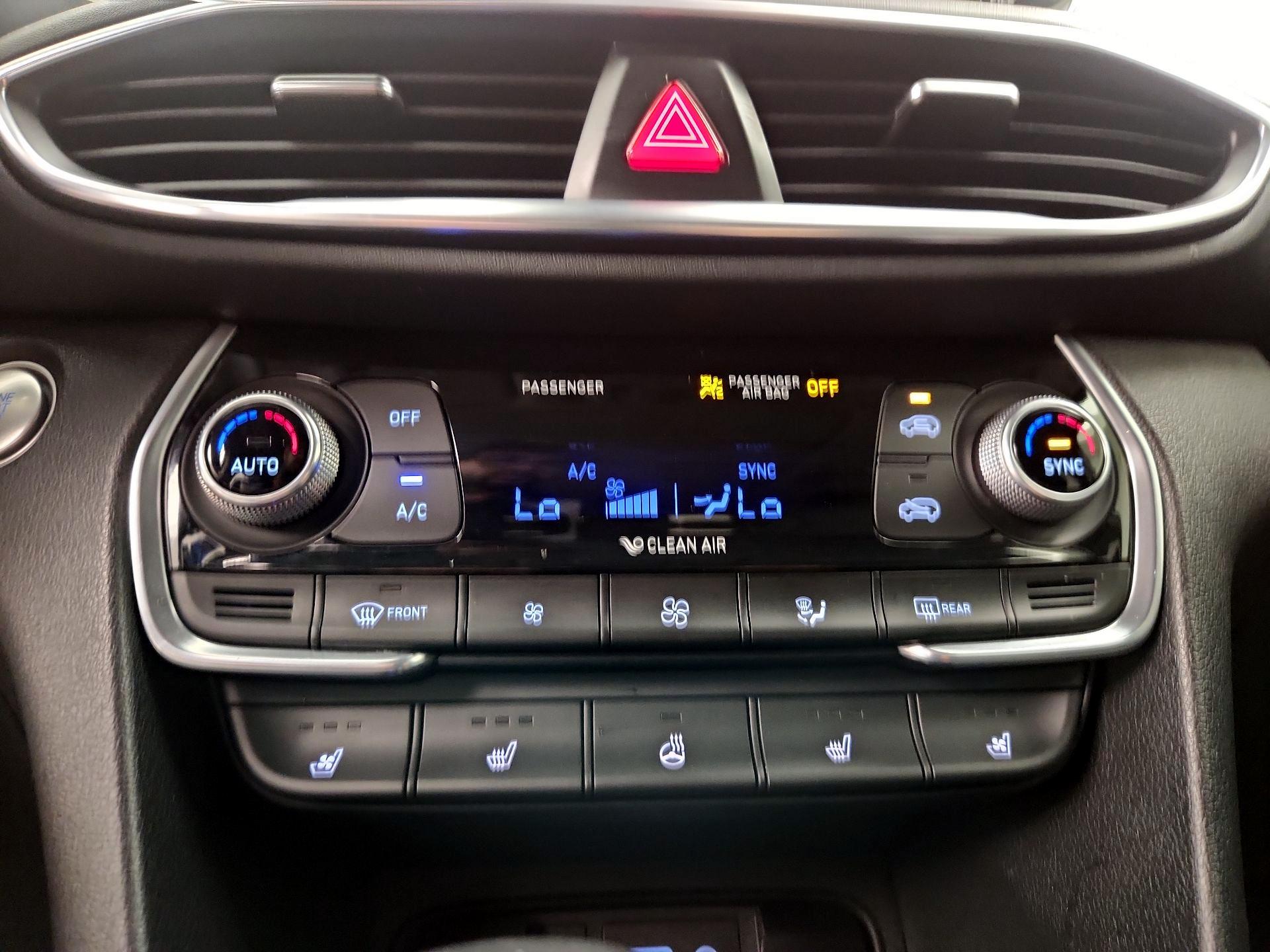 Thumbnail: 2020 Hyundai Santa Fe - 17