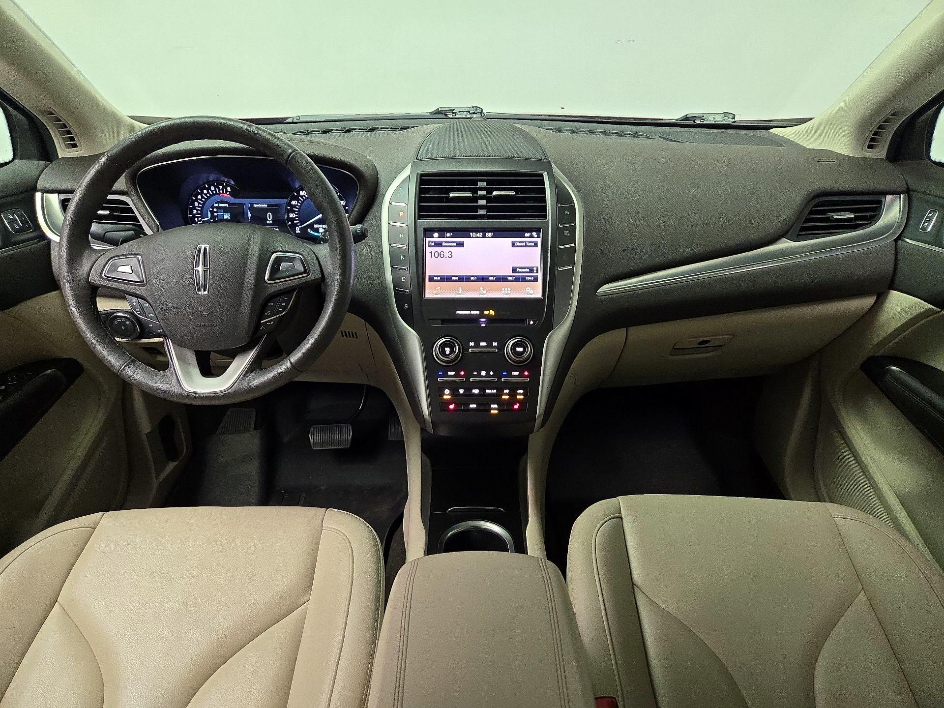 Thumbnail: 2019 Lincoln MKC - 9