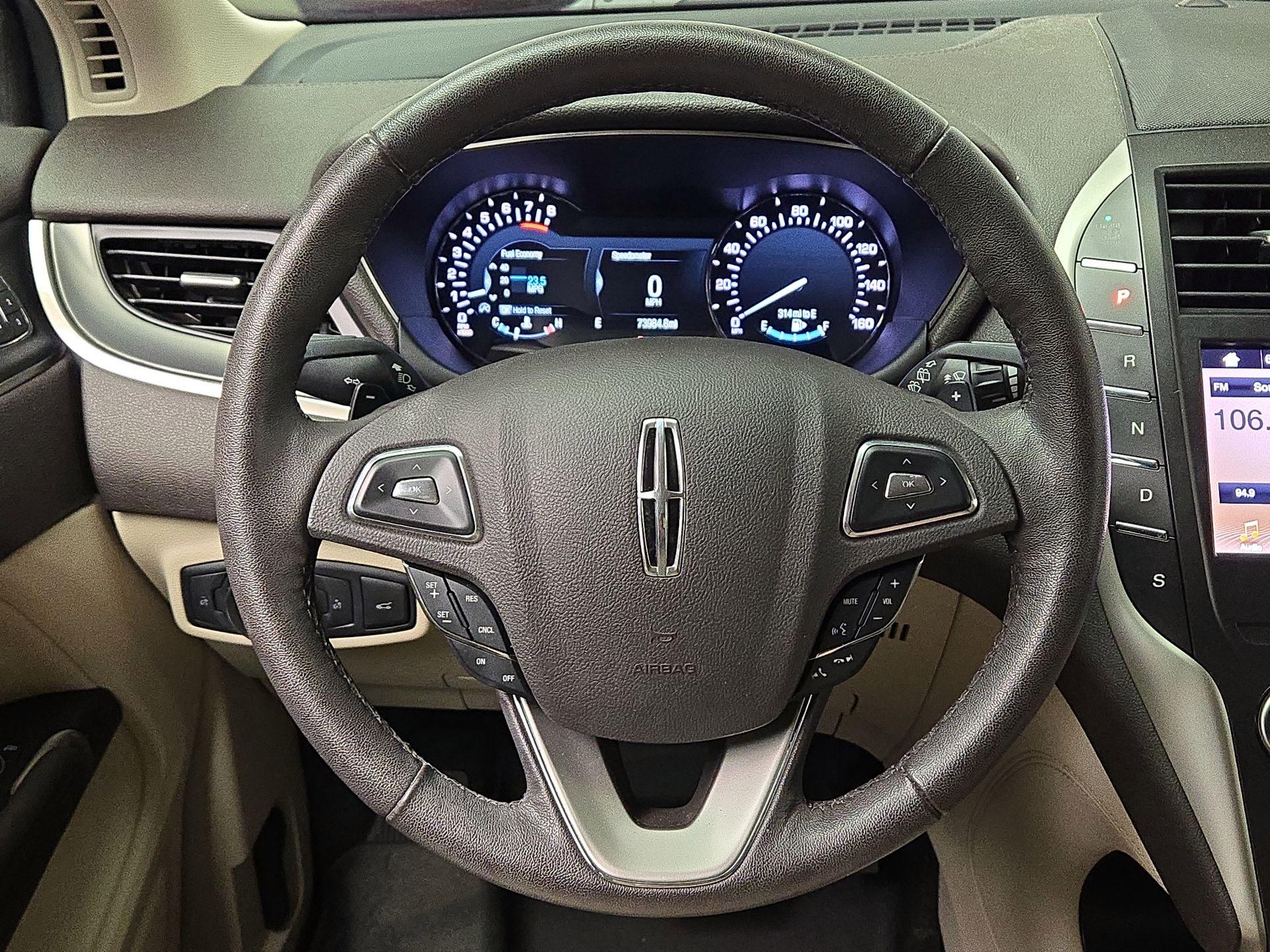 Thumbnail: 2019 Lincoln MKC - 10