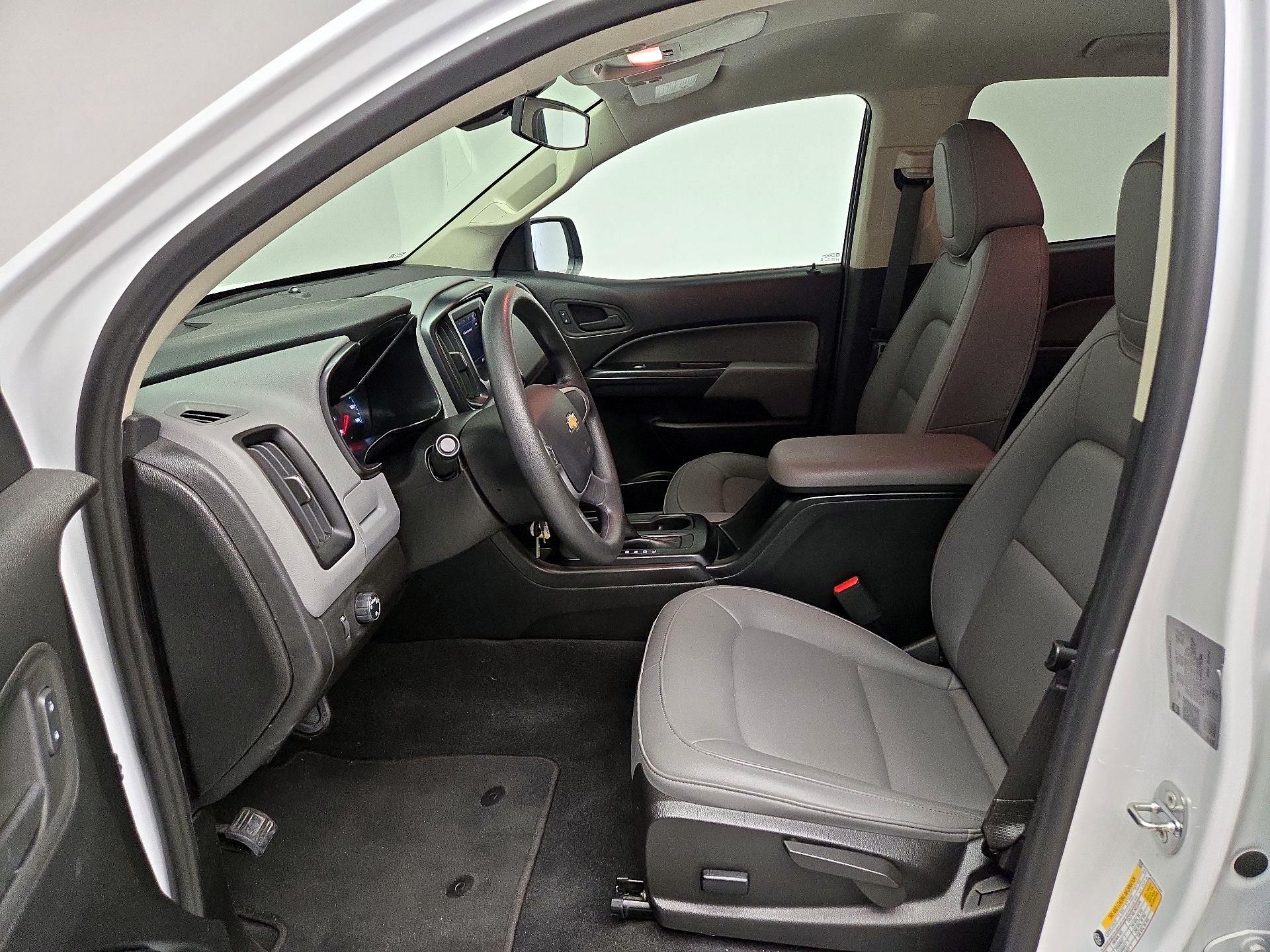 Thumbnail: 2022 Chevrolet Colorado - 11