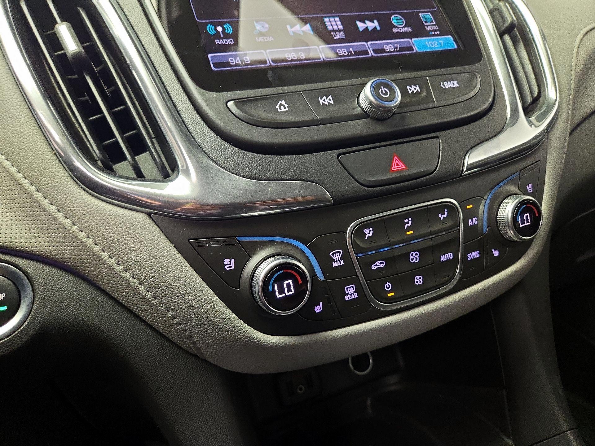 Thumbnail: 2018 Chevrolet Equinox - 16