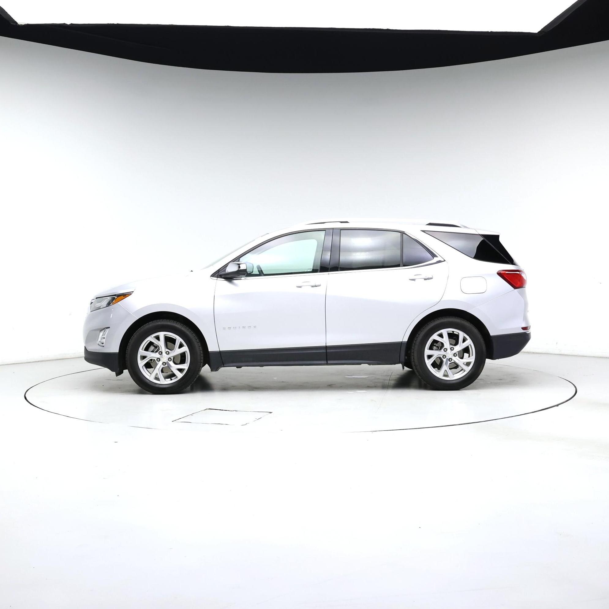 Thumbnail: 2018 Chevrolet Equinox - 3